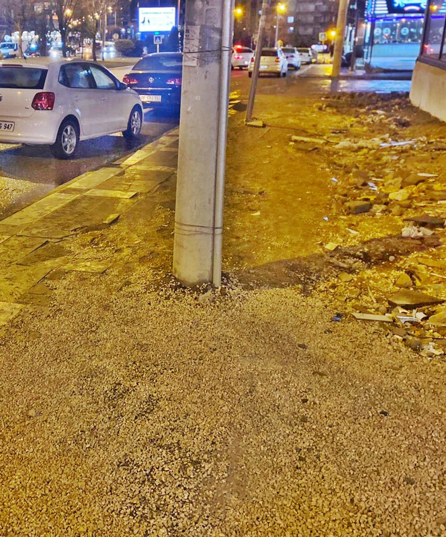 Karaköprü İlçesi Allah'a Emanet Durumda