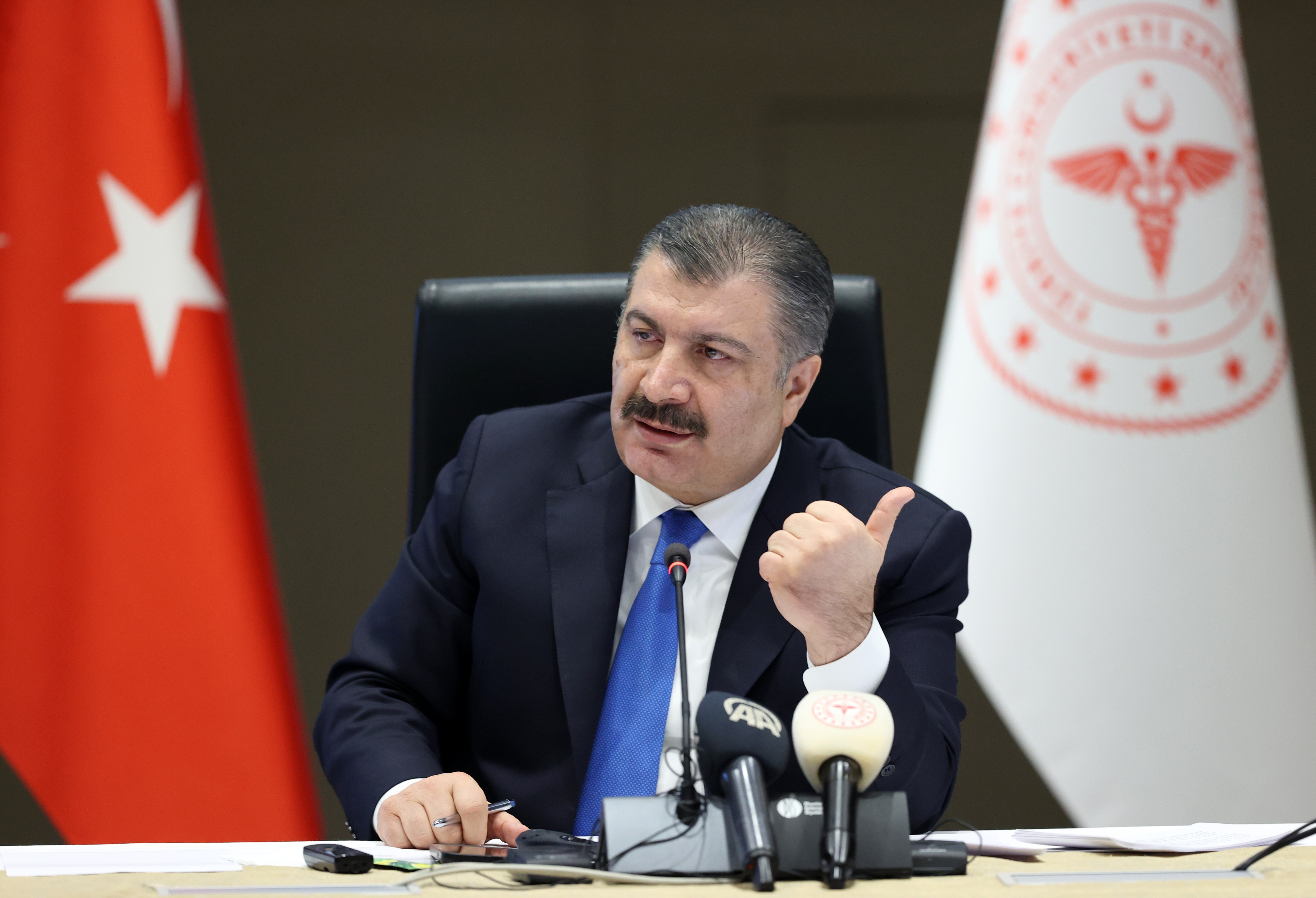 Kovid-19 salgınında alınan yeni kararlar açıklandı