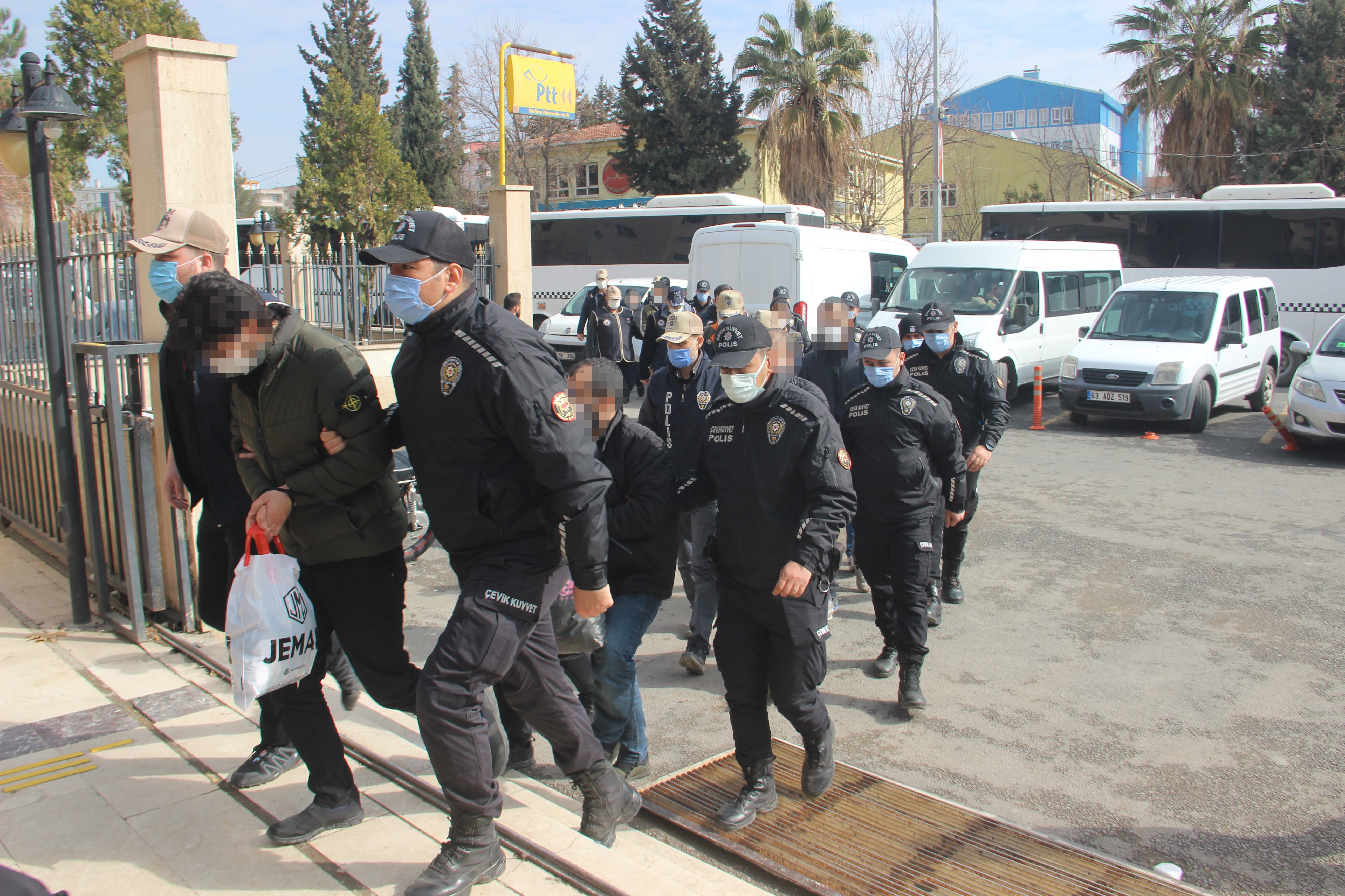 Şanlıurfa'da DEAŞ operasyonu: 29 gözaltı