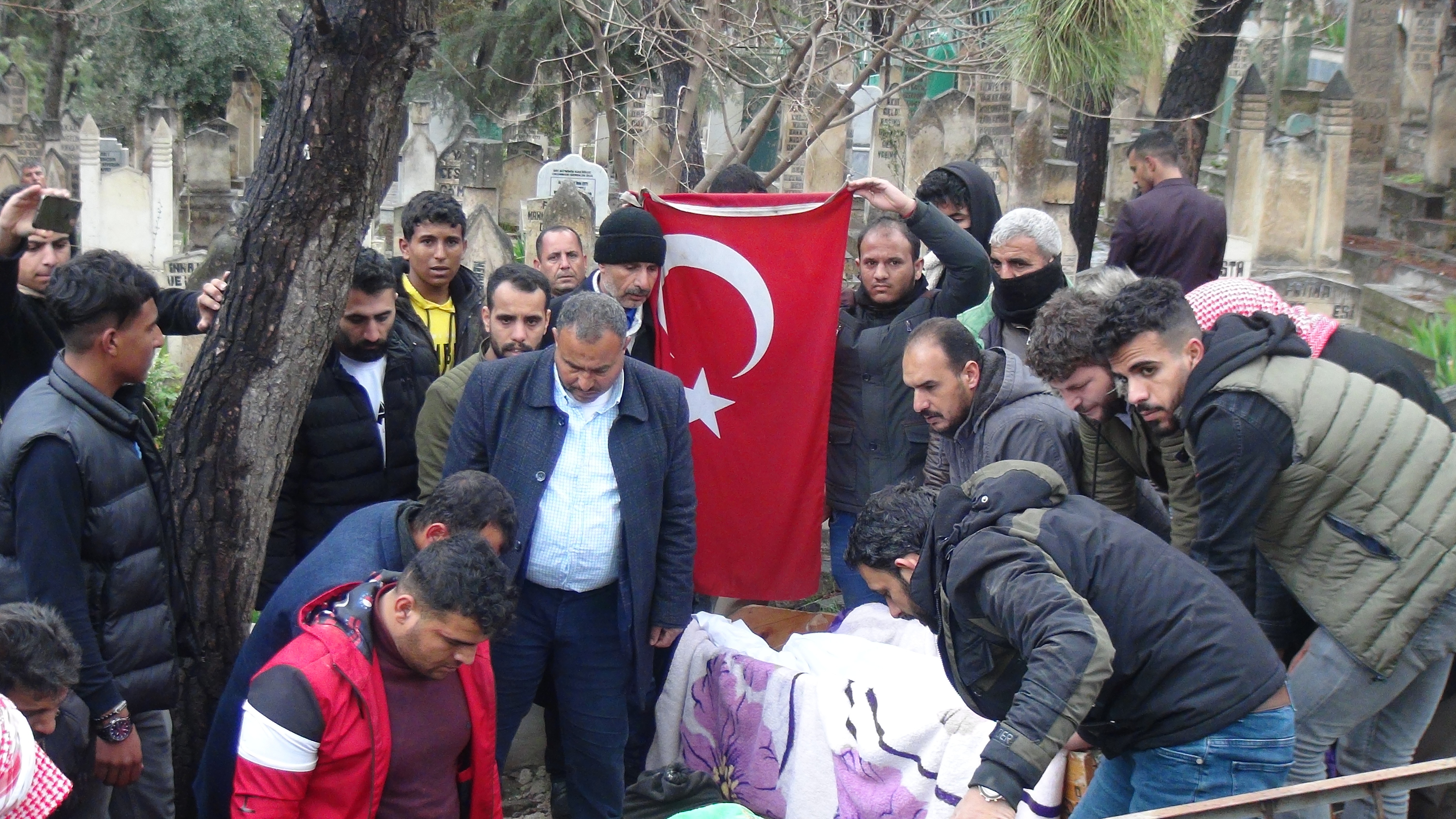 Polisleri şehit eden şahsın ailesi konuştu
