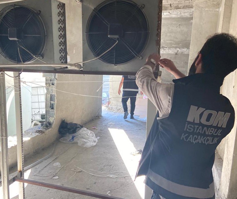 Sahte içki için hazırlanan alkollü sıvı ele geçirildi!