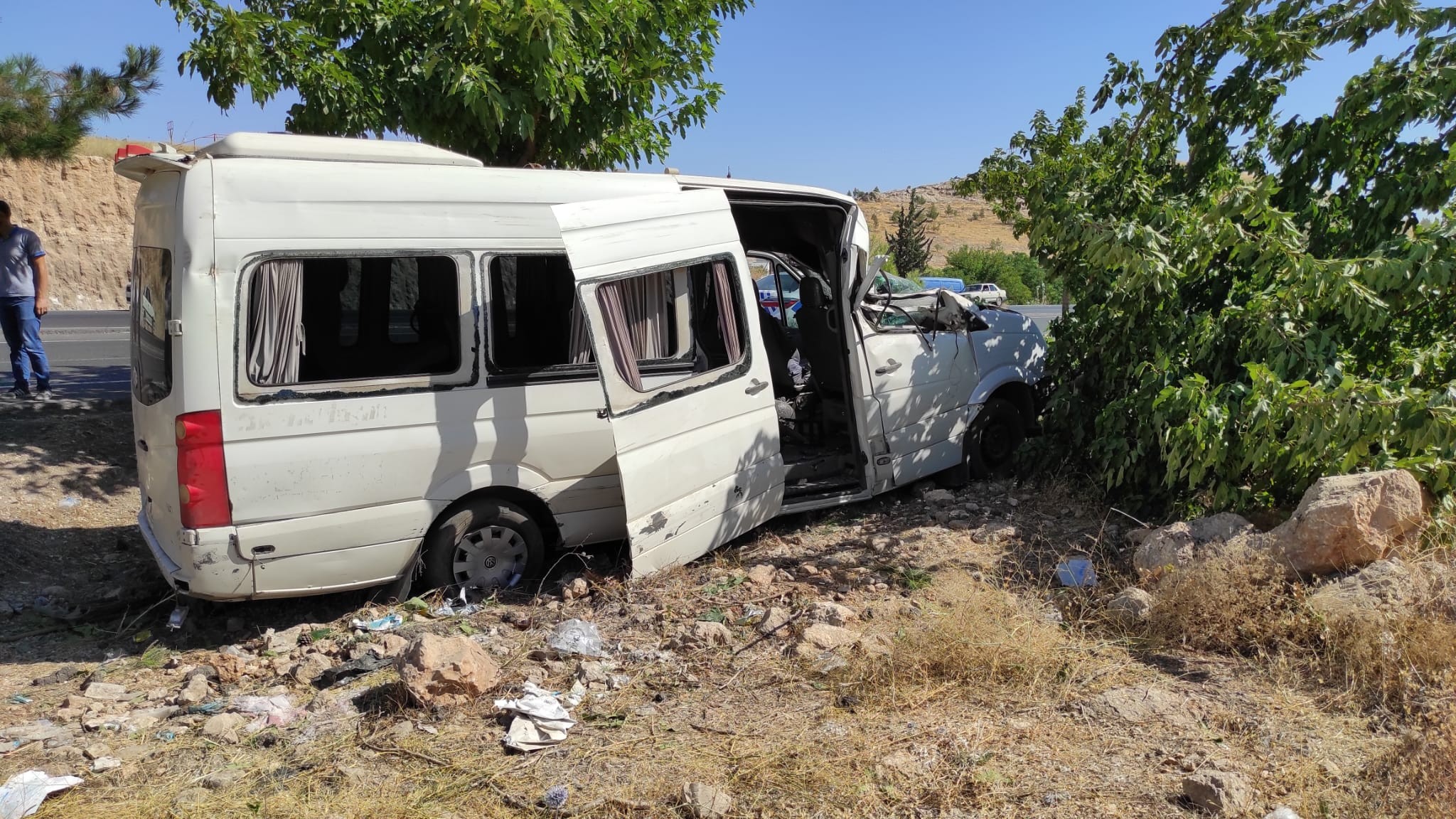 Şanlıurfa'da işçi servisi kaza yaptı: 15 Yaralı
