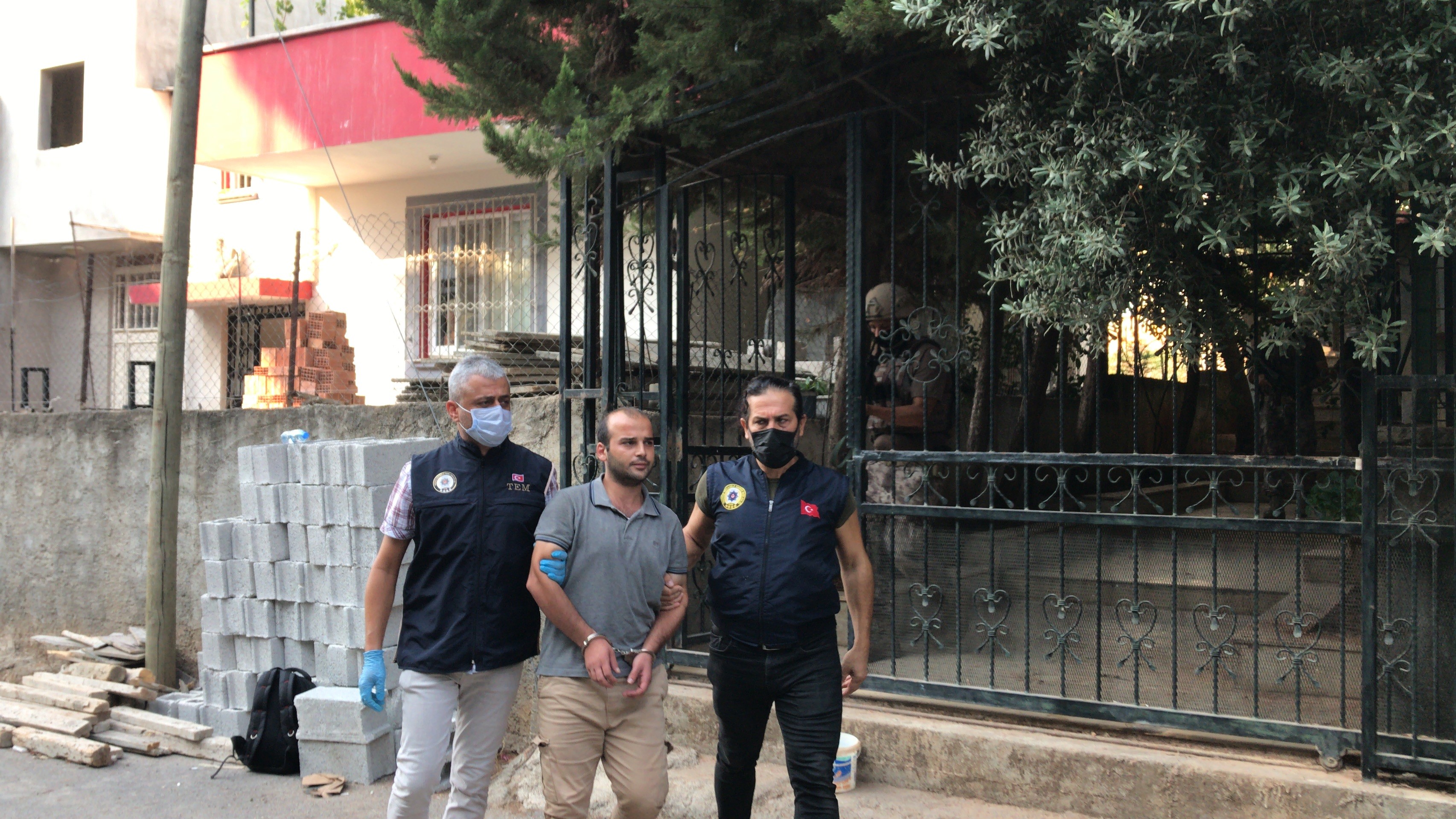 PKK/KCK 'ya düzenlenen operasyonda 5 kişi gözaltına alındı