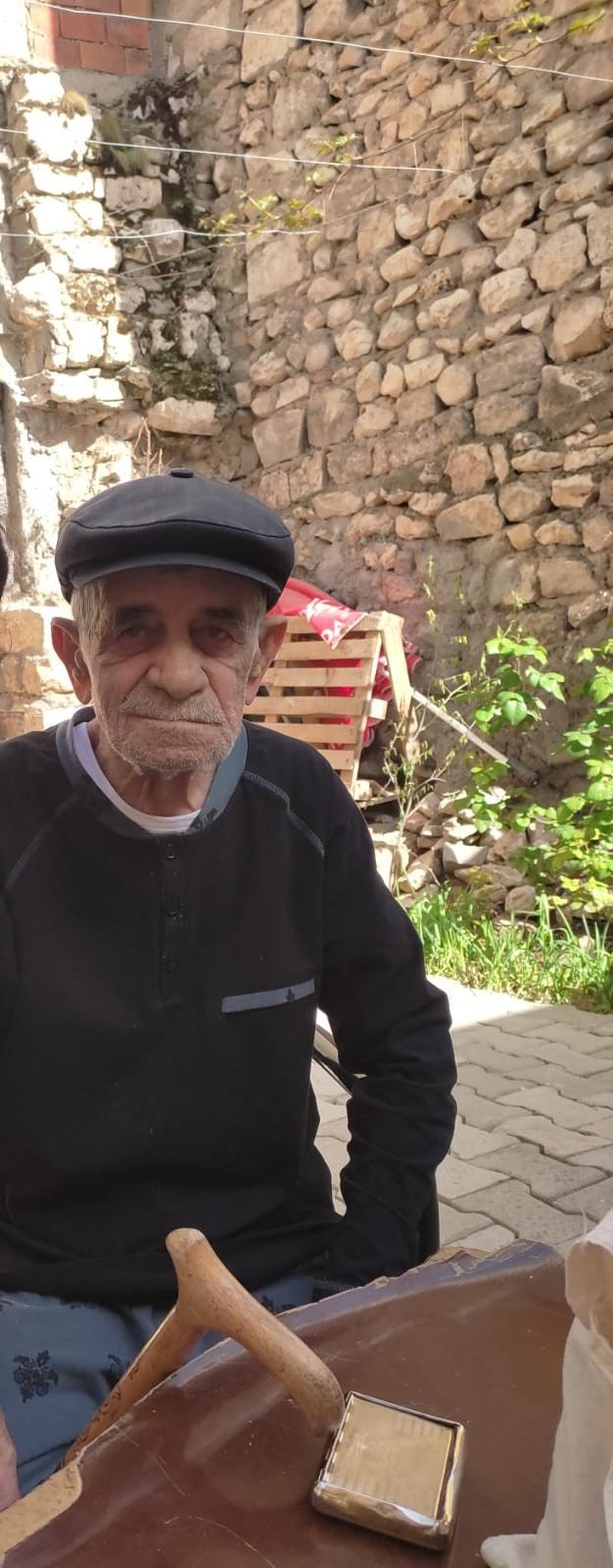 Alzheimer hastası yaşlı adam iki gündür kayıp