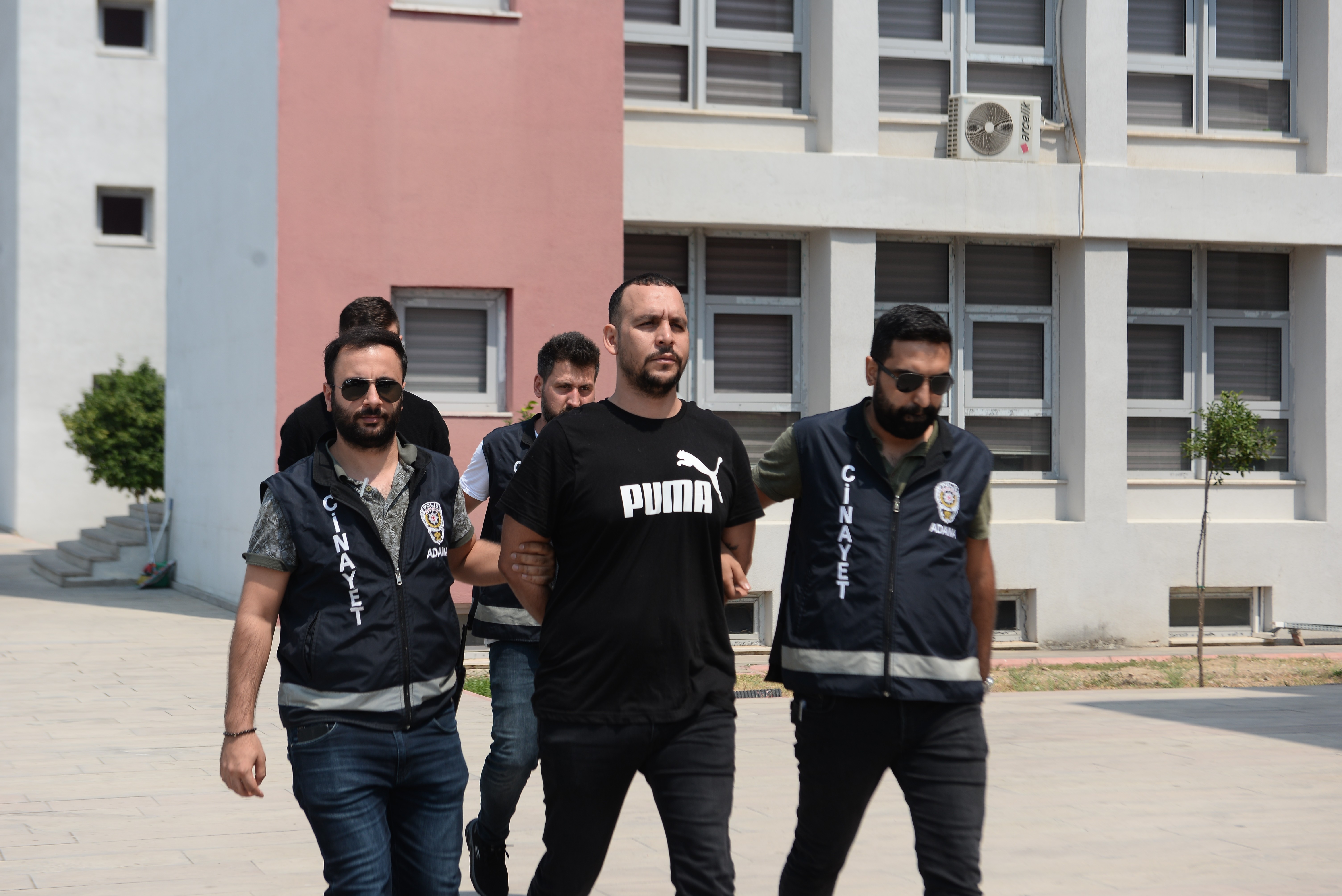 Cinayet zanlıları tutuklandı