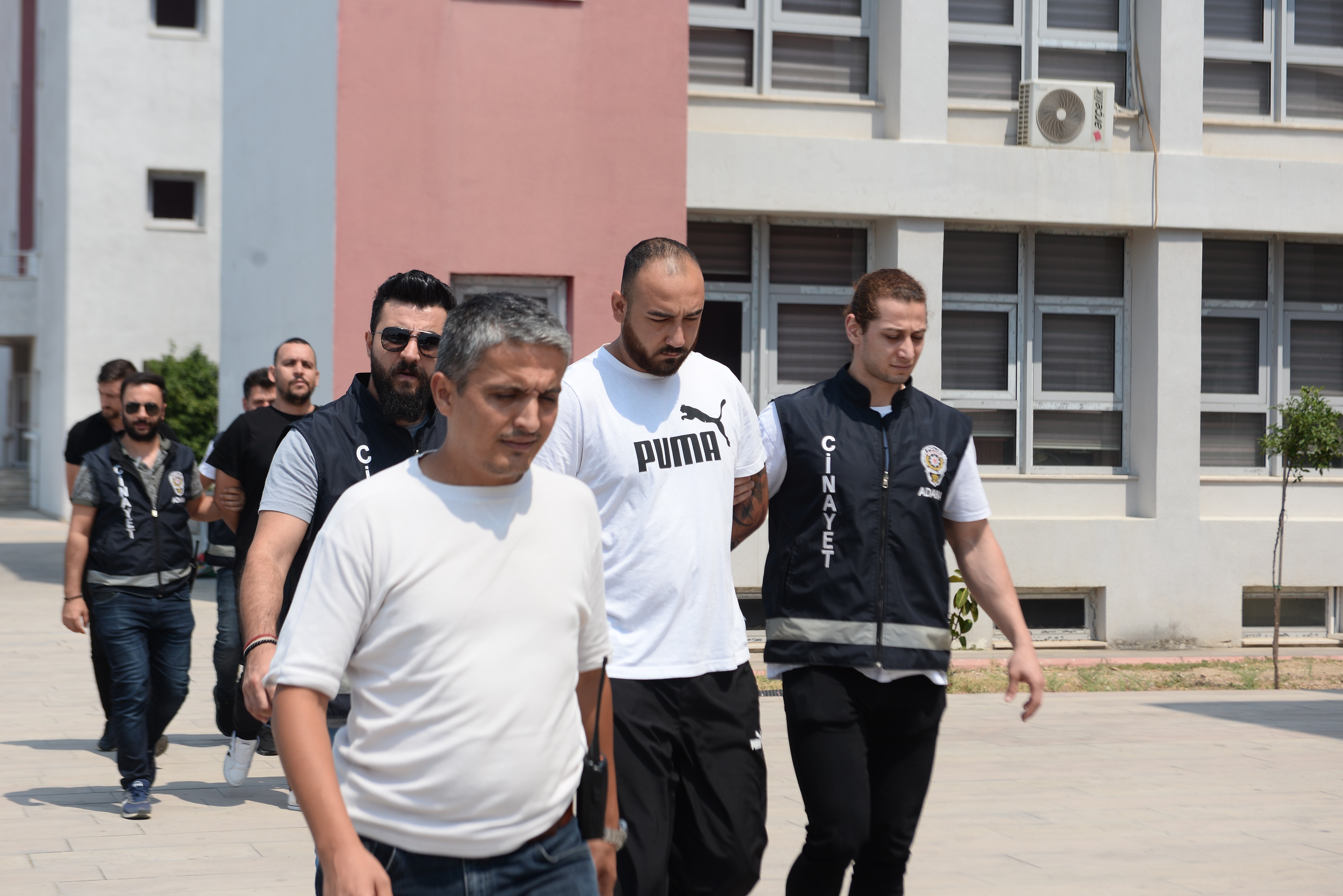Cinayet zanlıları tutuklandı