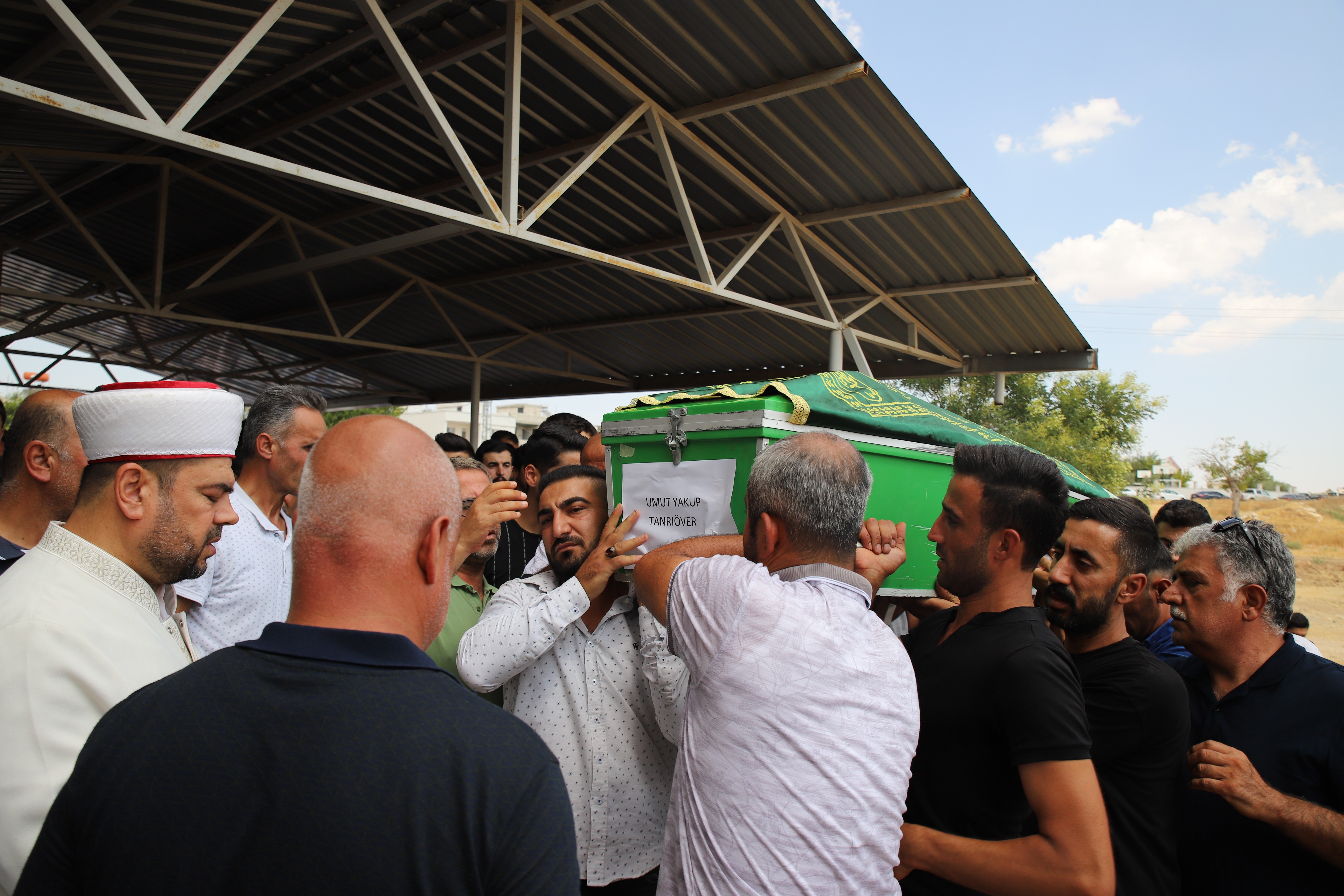 İHA muhabiri gözyaşlarıyla uğurlandı