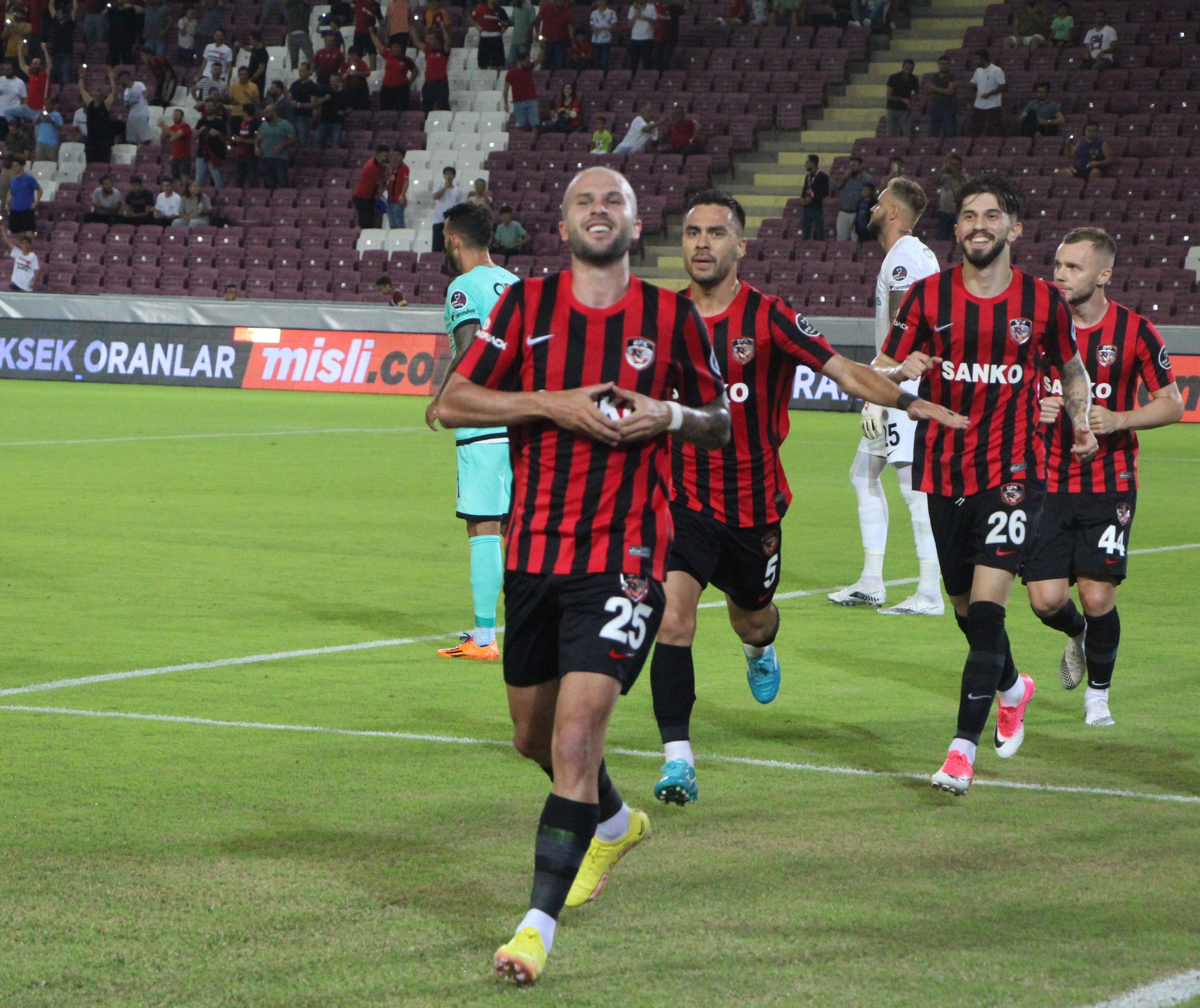 Süper Lig’de 4. hafta ilklere sahne oldu
