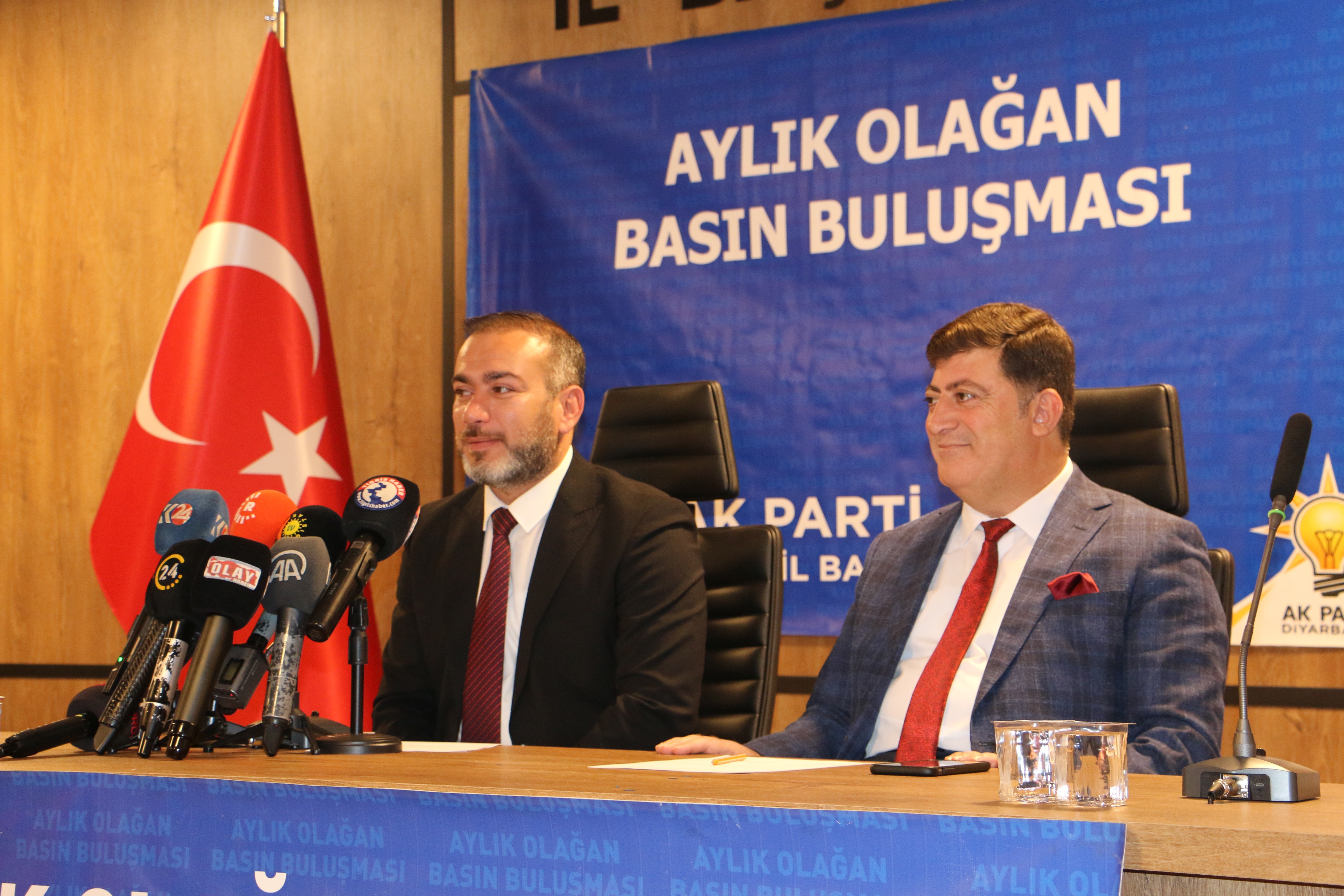 Başkan Aydın'dan zehir zemberek sözler