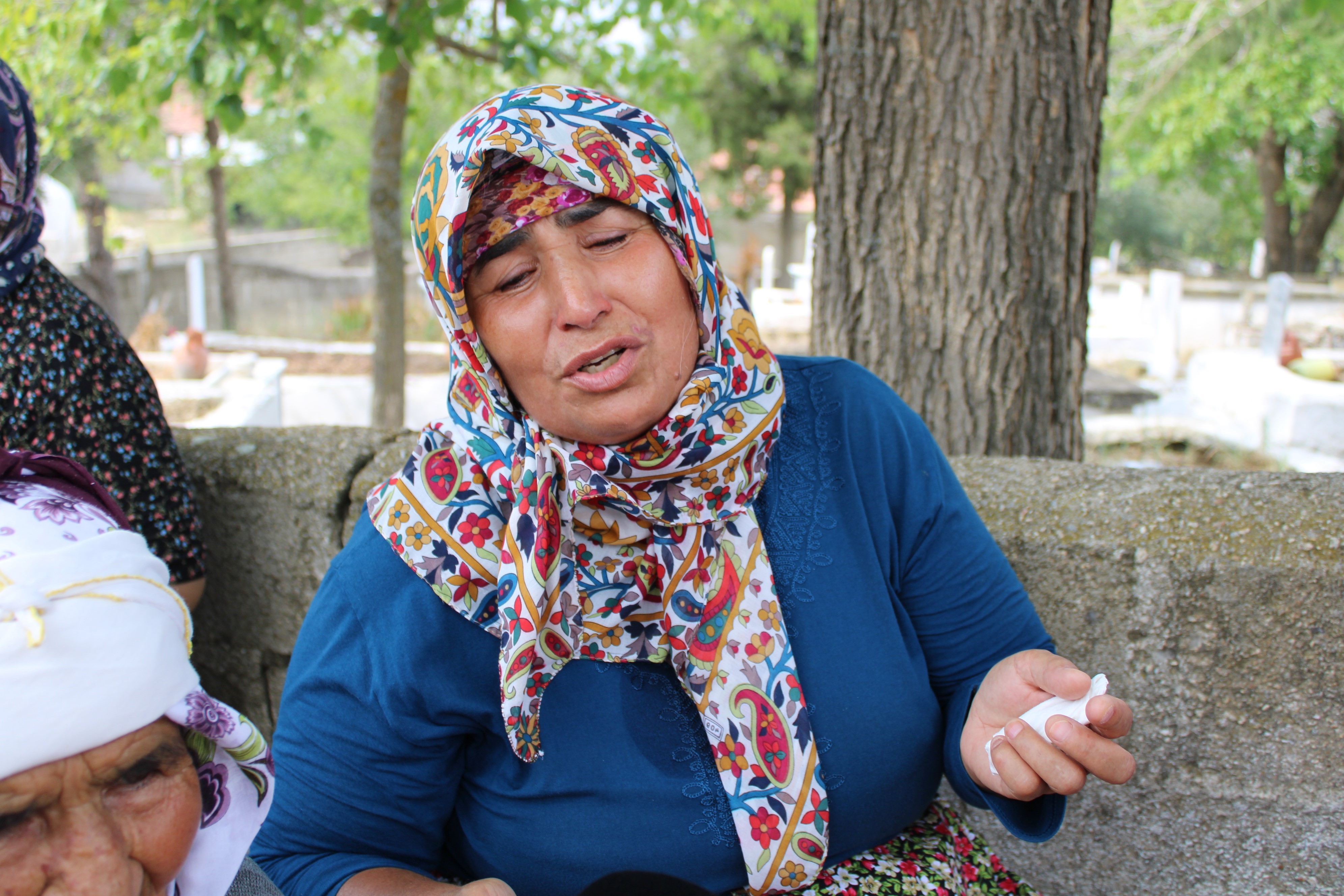 Cani koca eşinin boğazını kesti