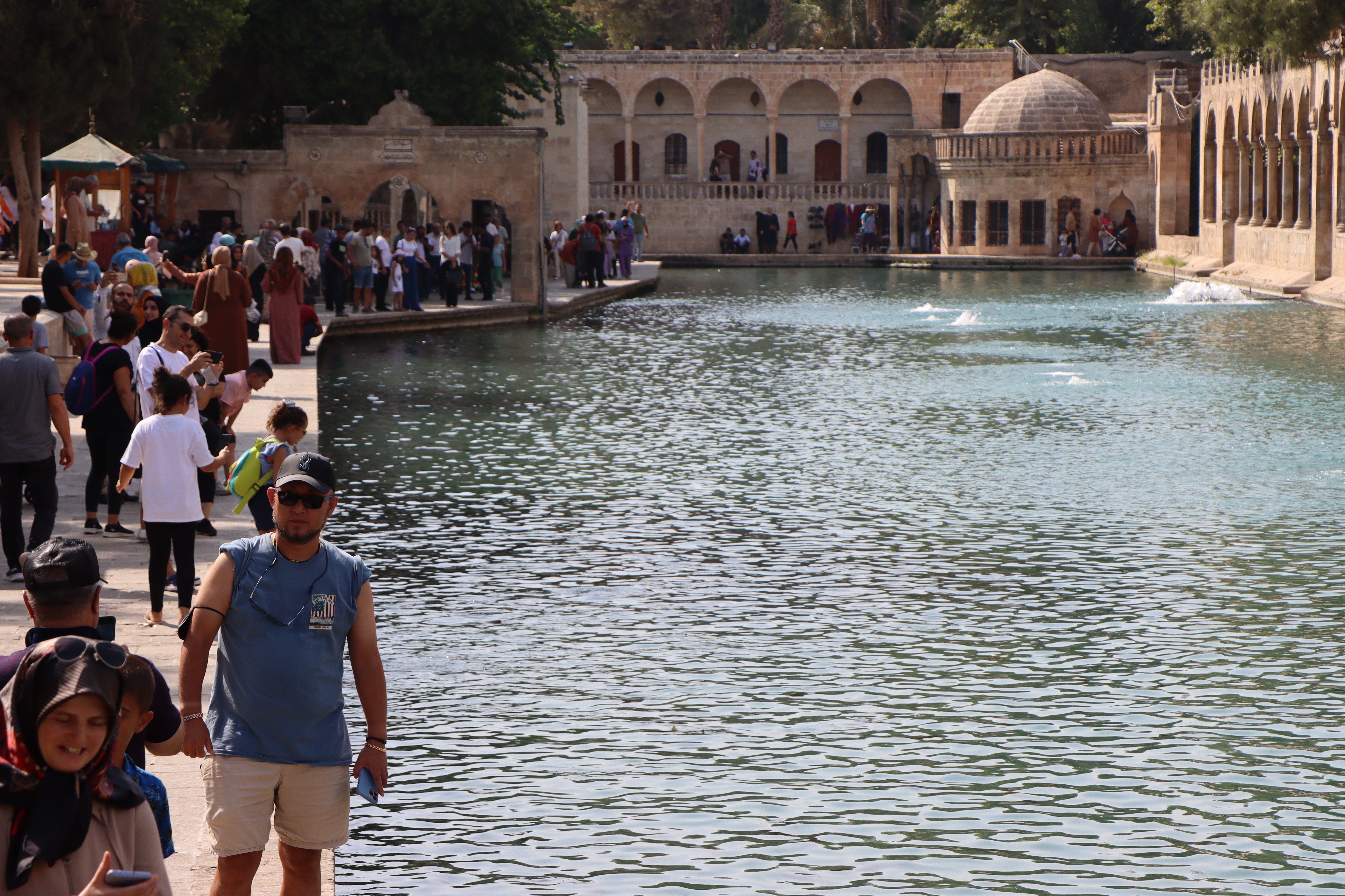 Balıklıgöl'de turist yoğunluğu