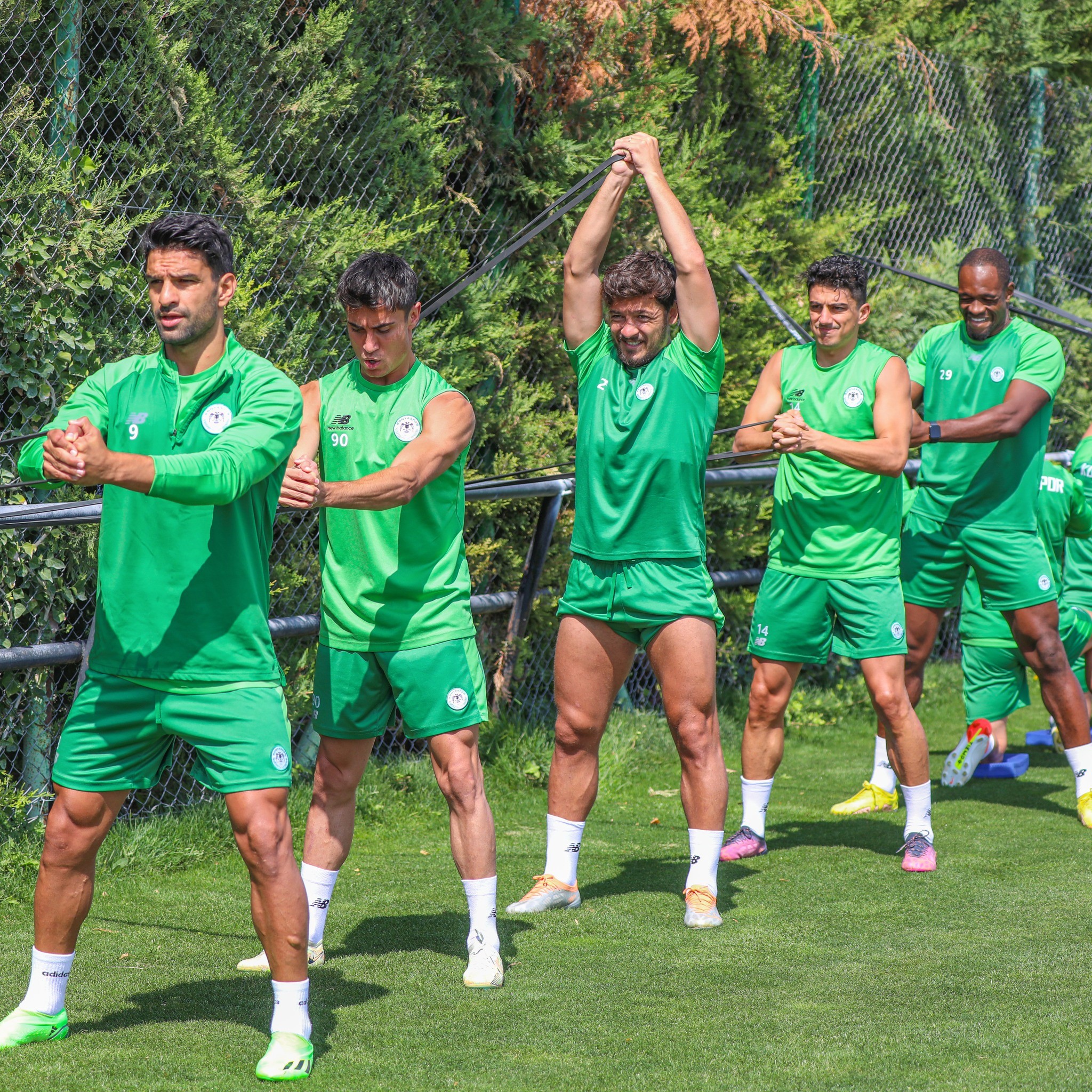 Konyaspor, Ümraniyespor maçı hazırlıklarına başladı