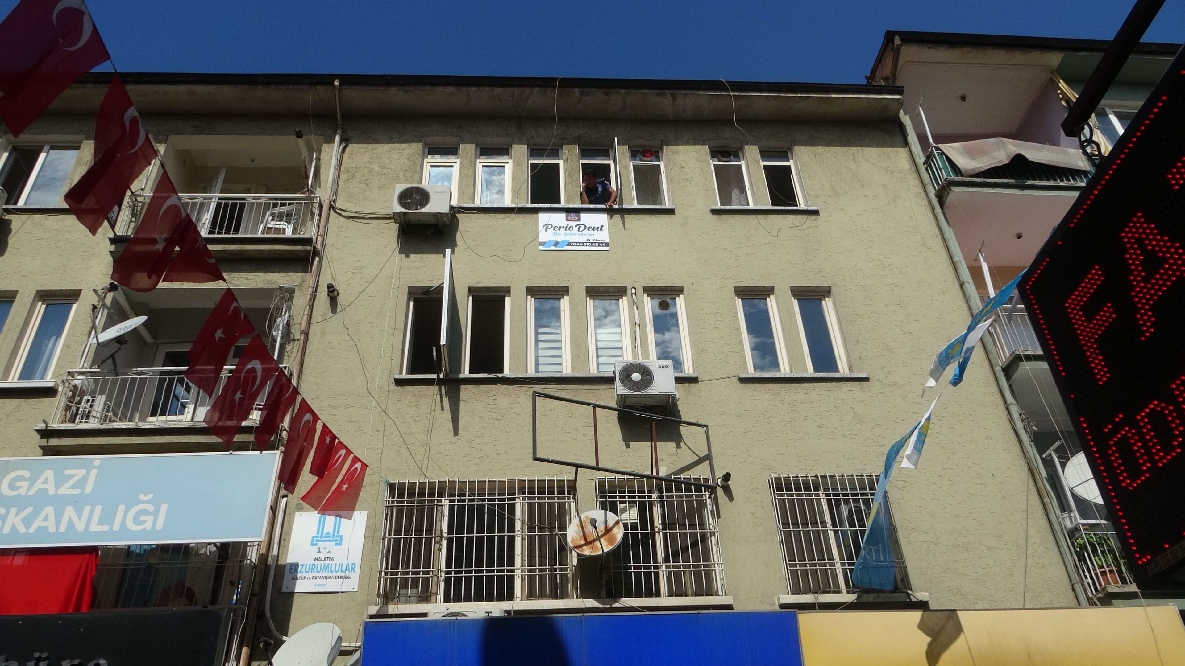 Silahla vurulan adam hastanede öldü