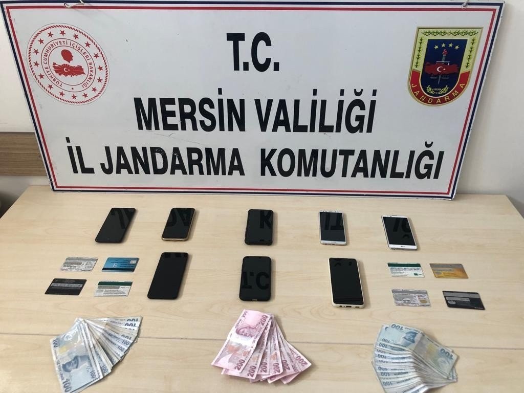 3 ilde dolandırıcılık operasyonu: 8 gözaltı