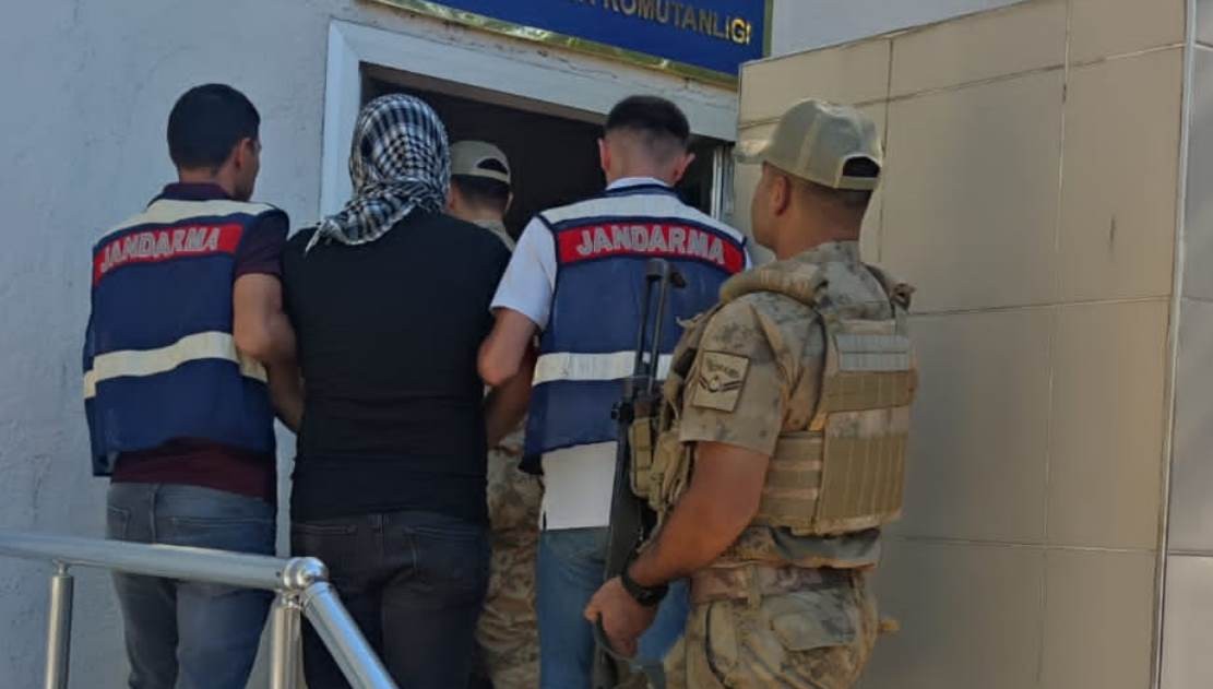 3 kişiyi öldüren zanlı Hilvan'da yakalandı