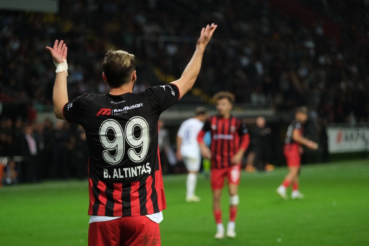 24Erzincanspor’un seyirci sayısı birçok Süper Lig takımını geride bıraktı