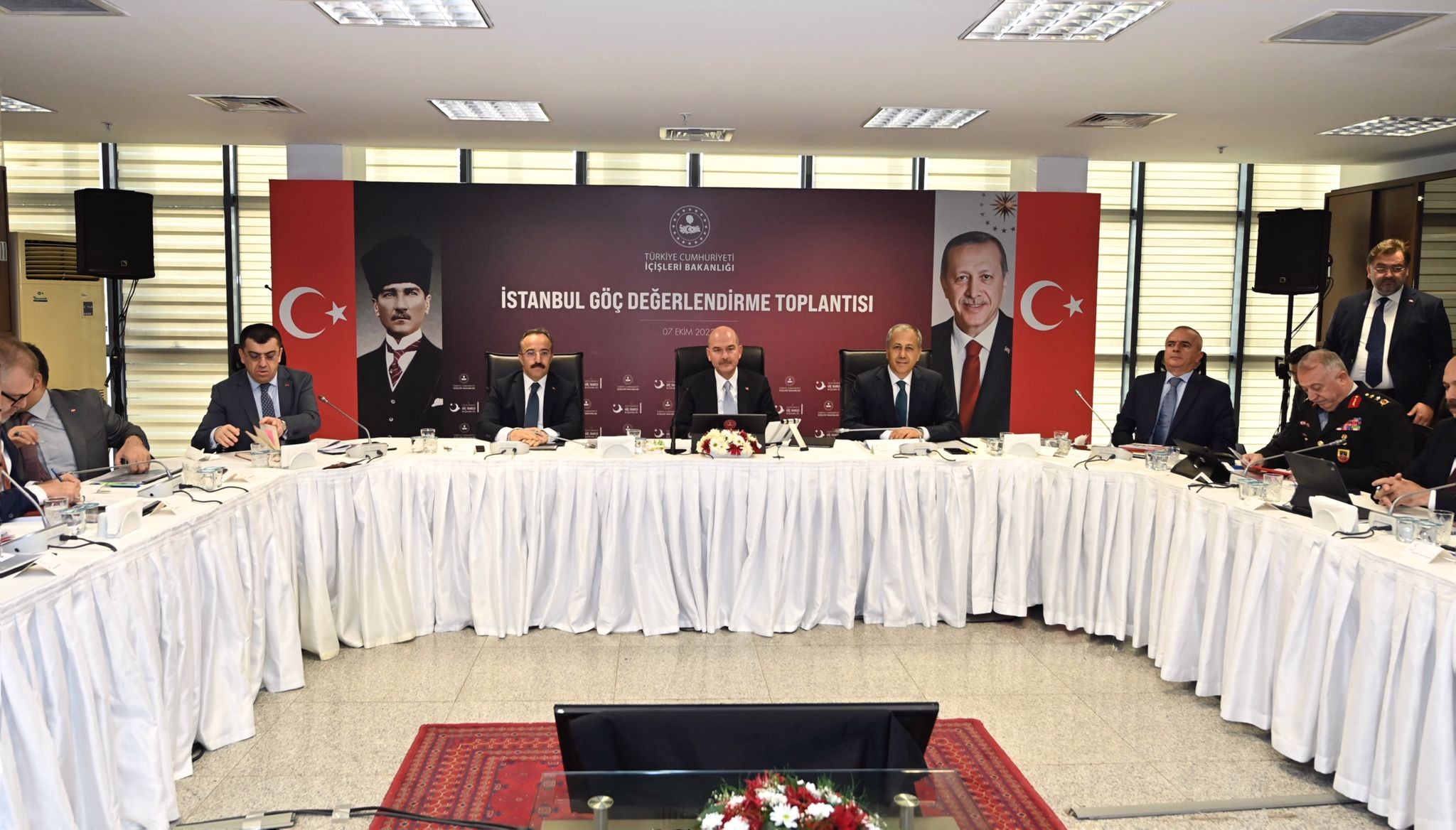 Türkiye genelinde yeni yabancı kaydı yapılmayacak