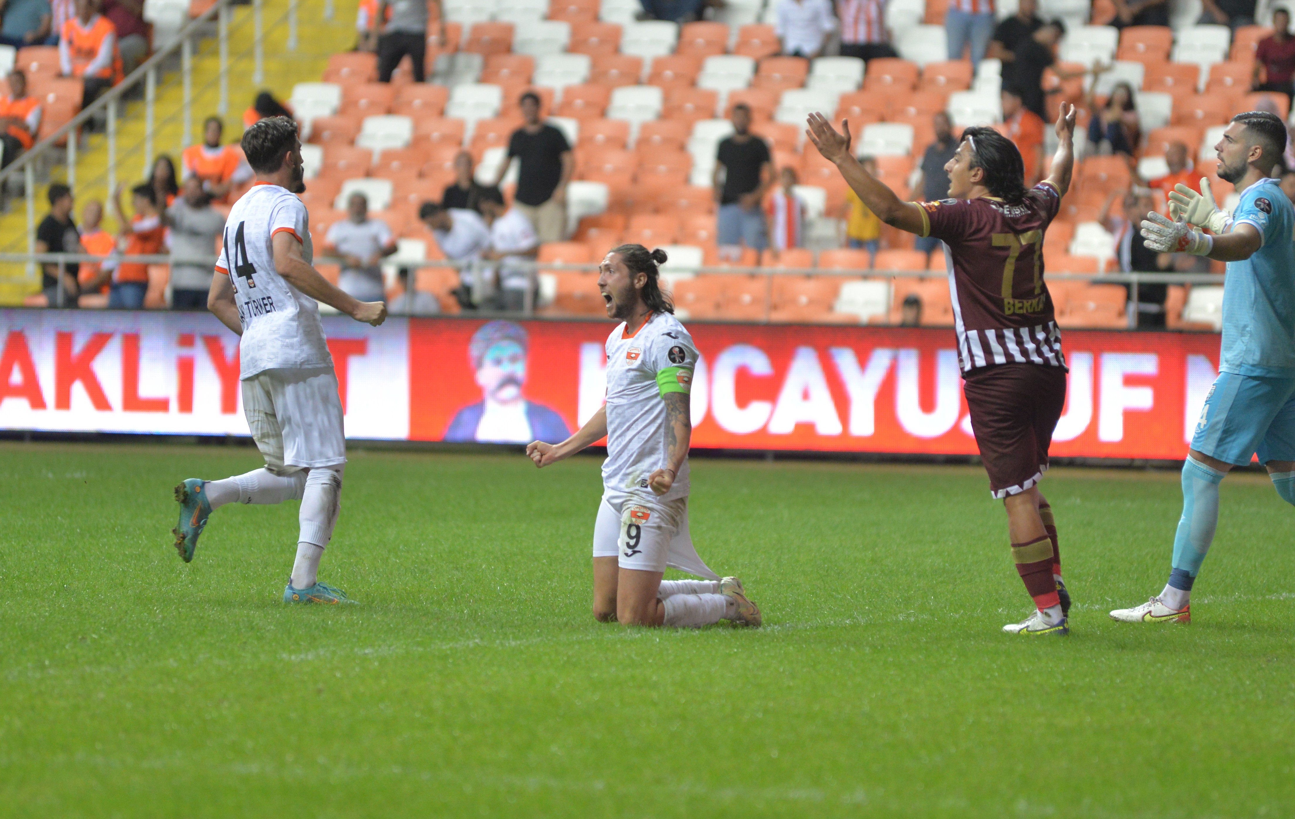 Spor Toto 1. Lig: Adanaspor: 1 - Bandırmaspor: 1