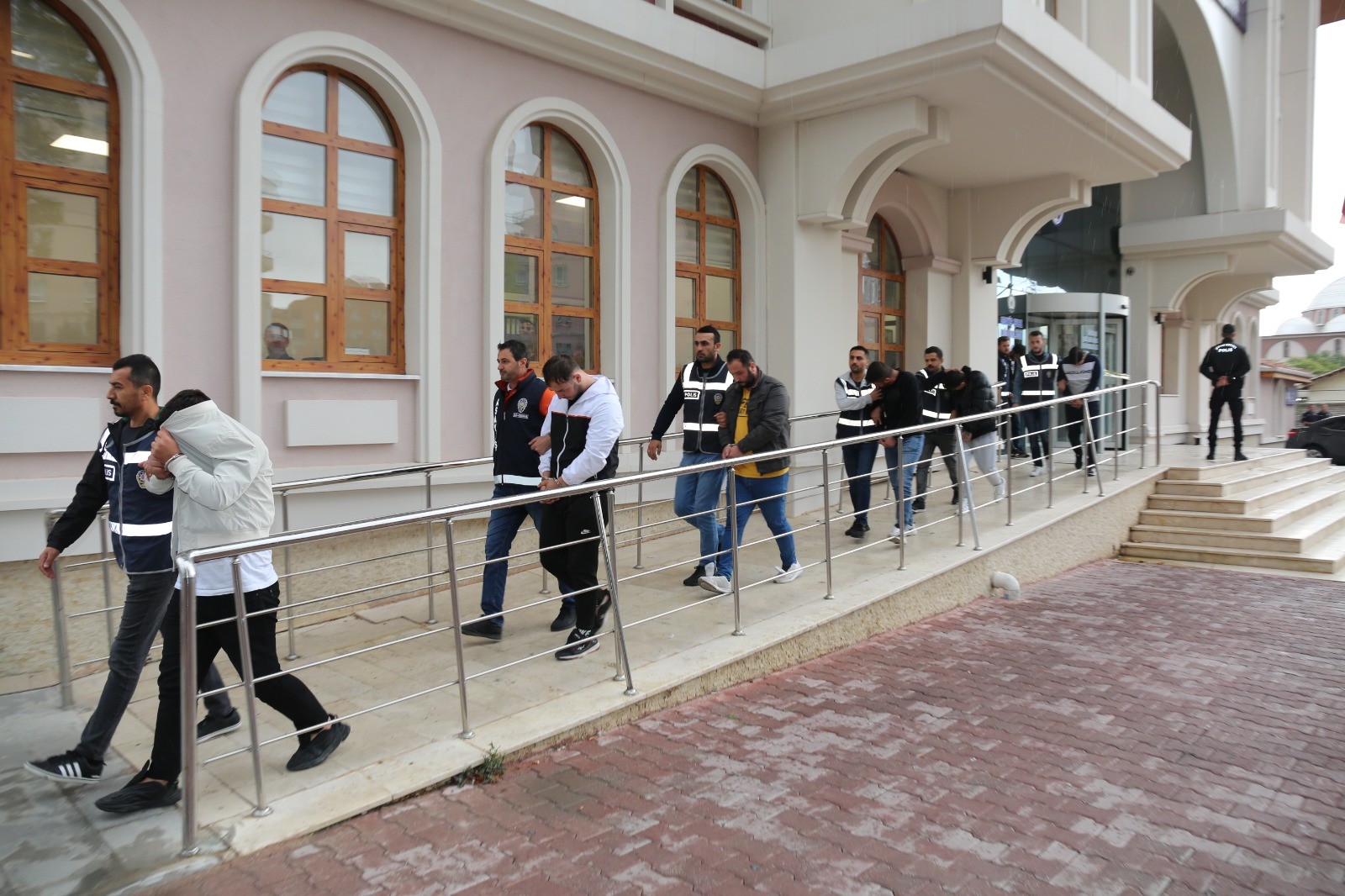'Oltalama' yöntemiyle 1 milyon 850 bin liralık vurgun!