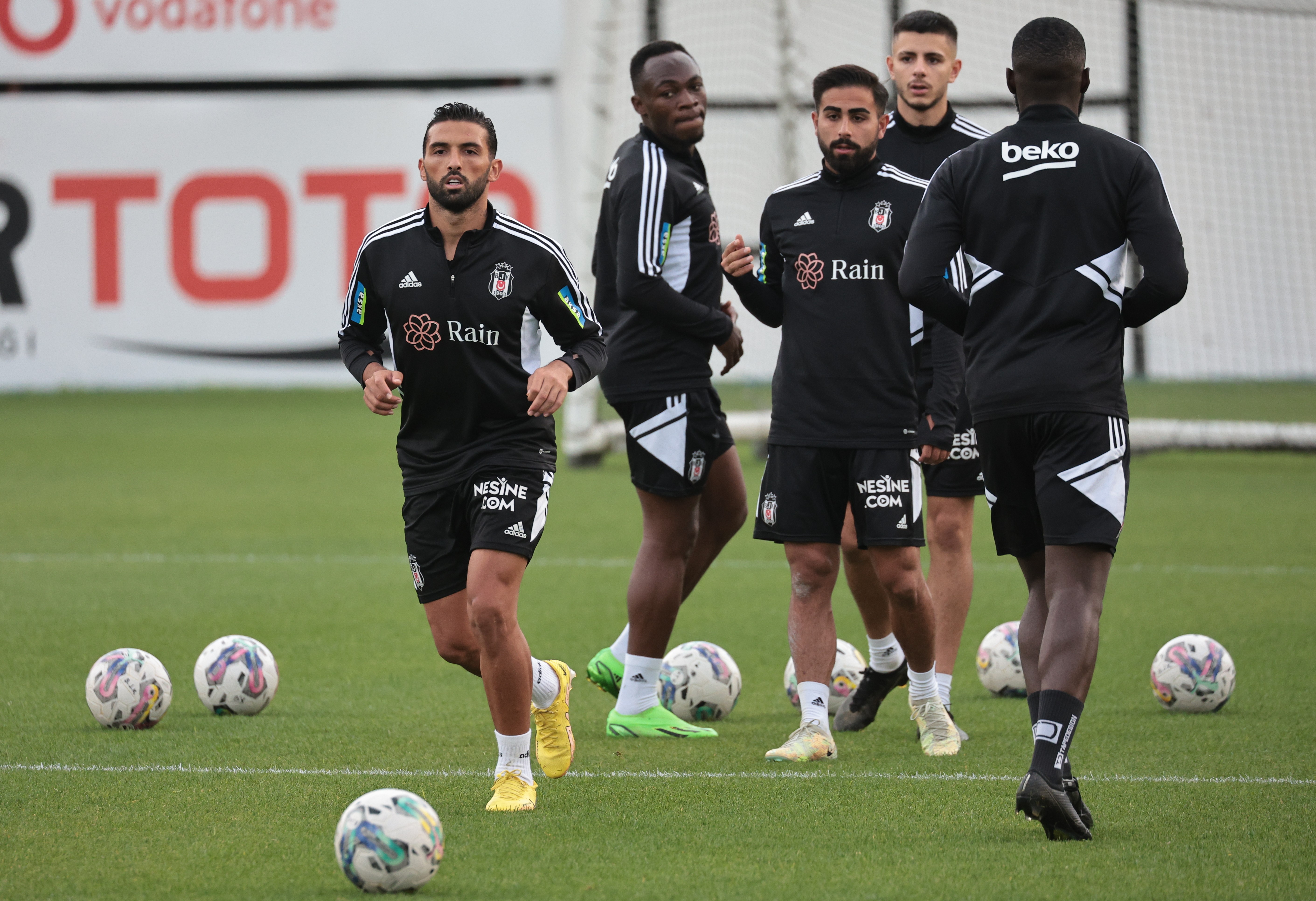 Beşiktaş'ta Trabzonspor maçı hazırlıkları başladı