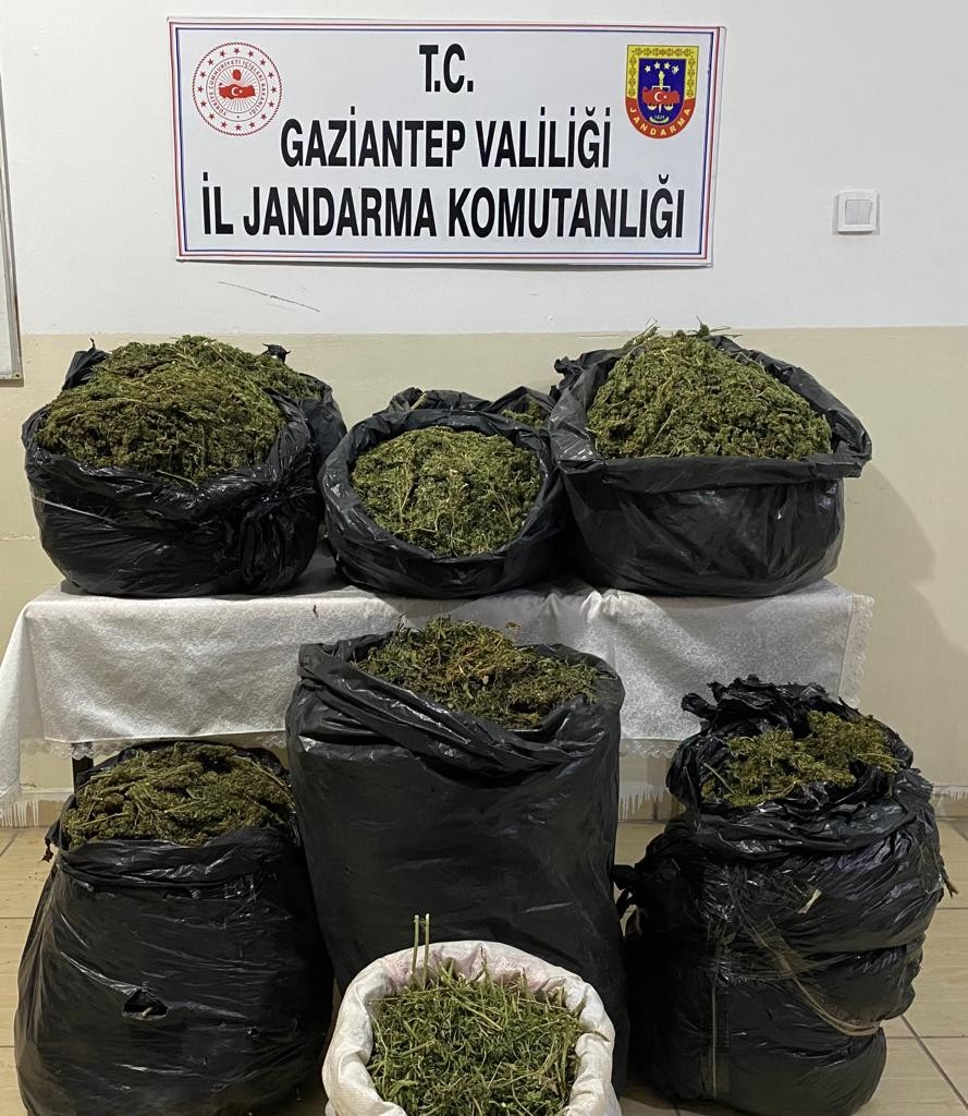 462 kilo uyuşturucu madde ele geçirildi