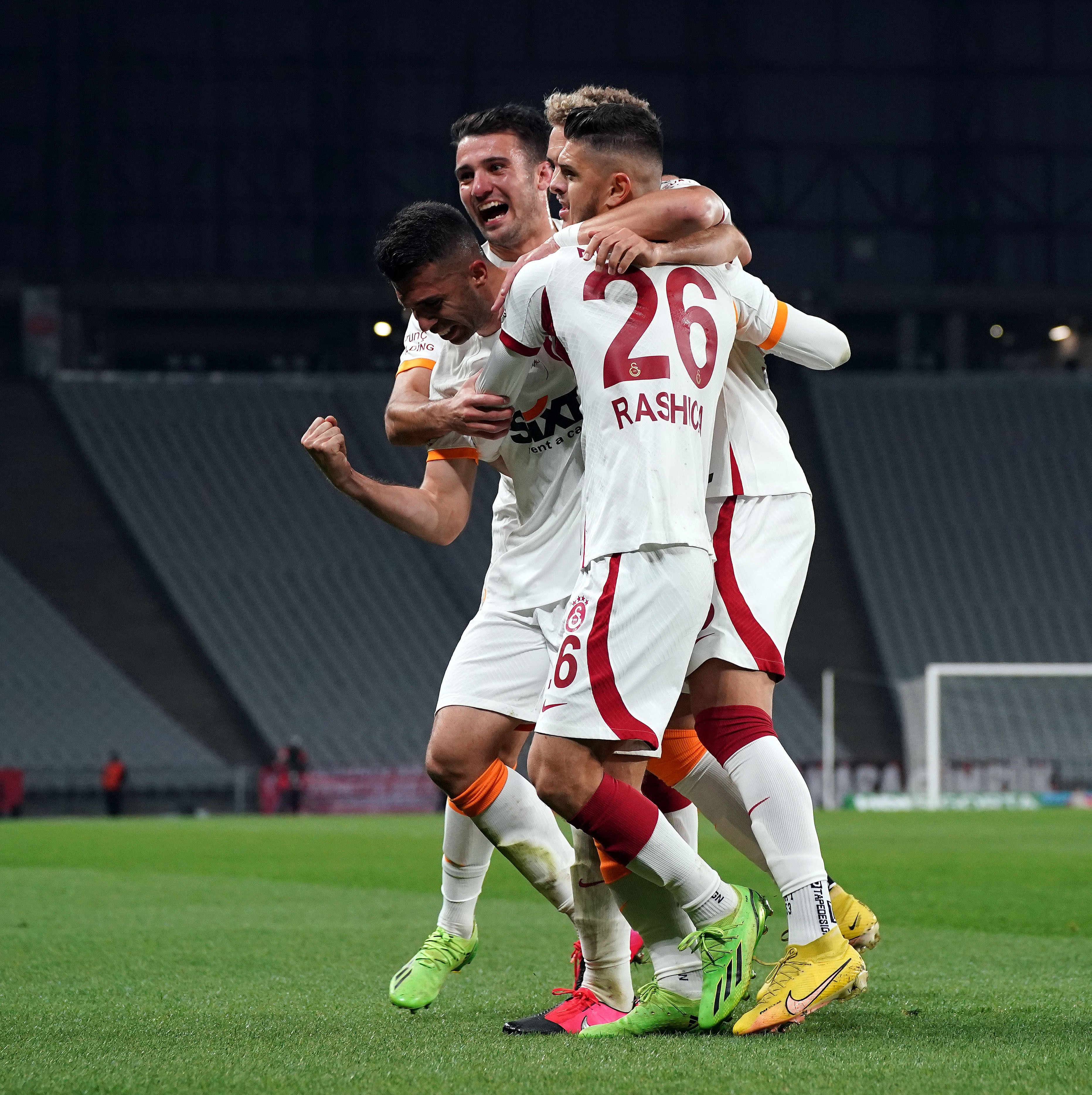 Galatasaray 3 maç sonra kazandı