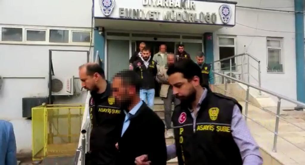 Cinayet şüphelisi 3 kişi tutuklandı