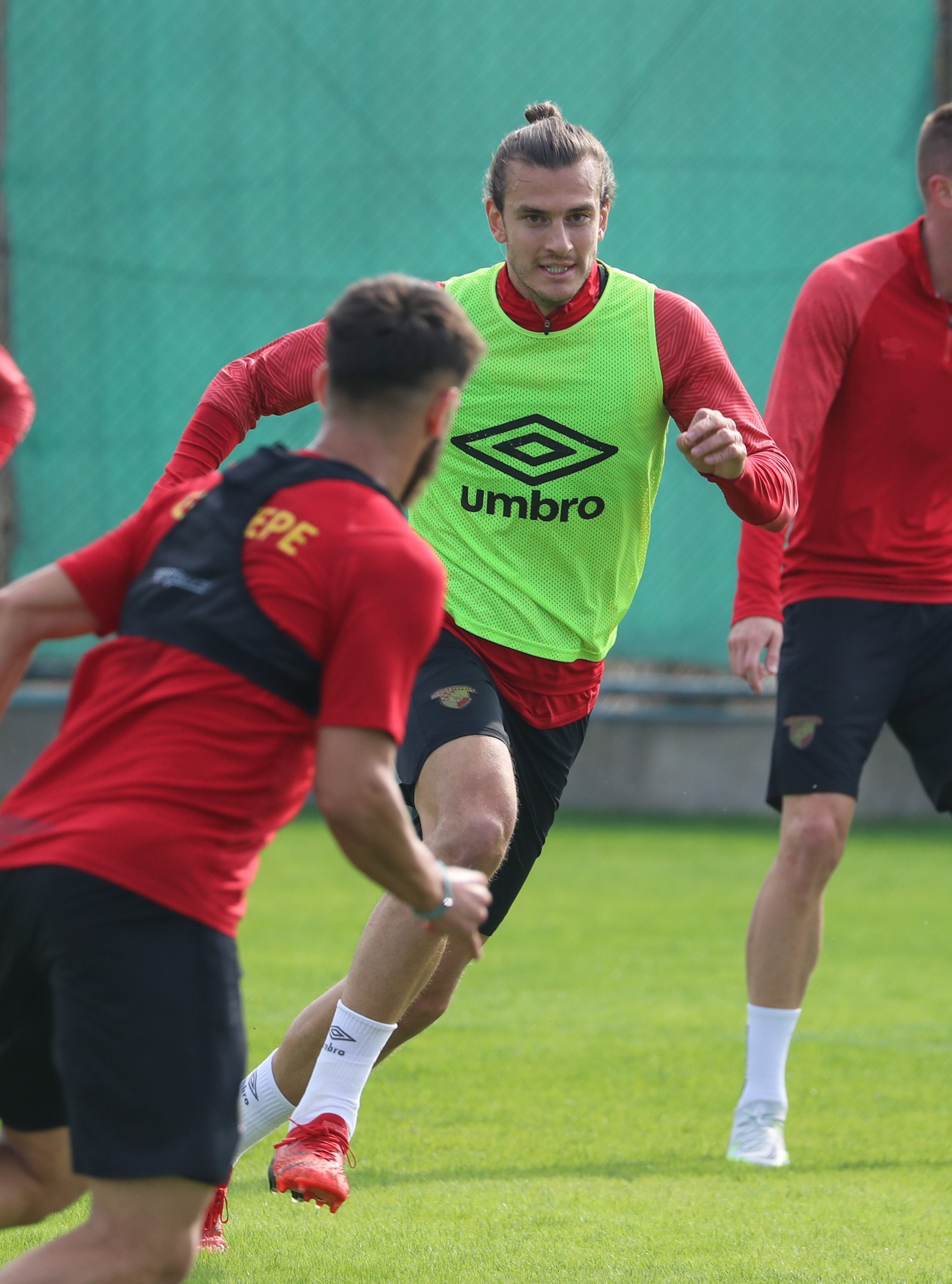 Göztepe’de derbi hazırlıkları başladı