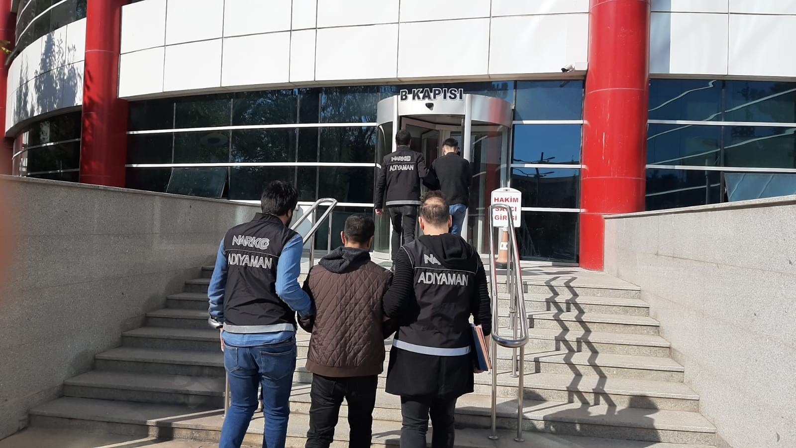 Uyuşturucu ticaretine geçit yok