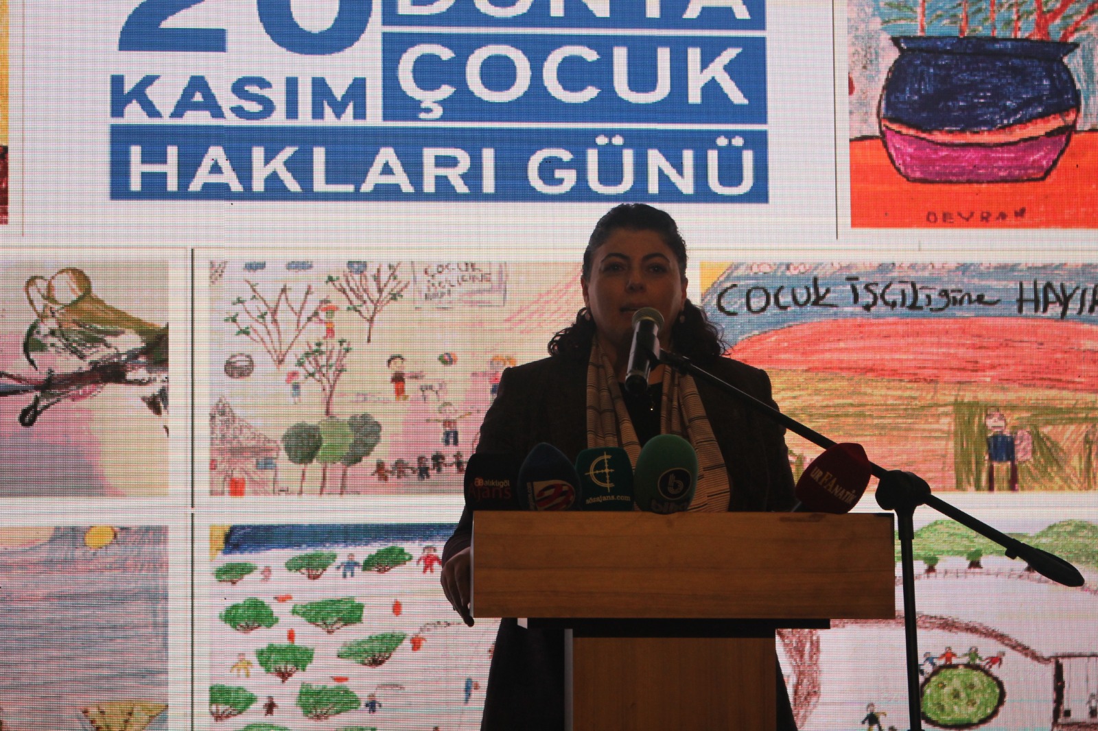 Şanlıurfa'da çocuklar tarlaya değil okula koşacak