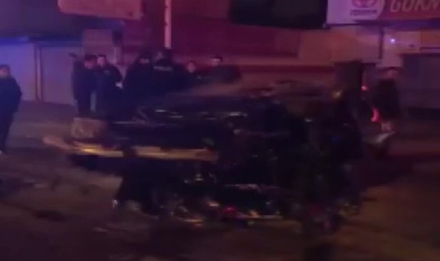 Otomobil, servis aracına çarparak durabildi