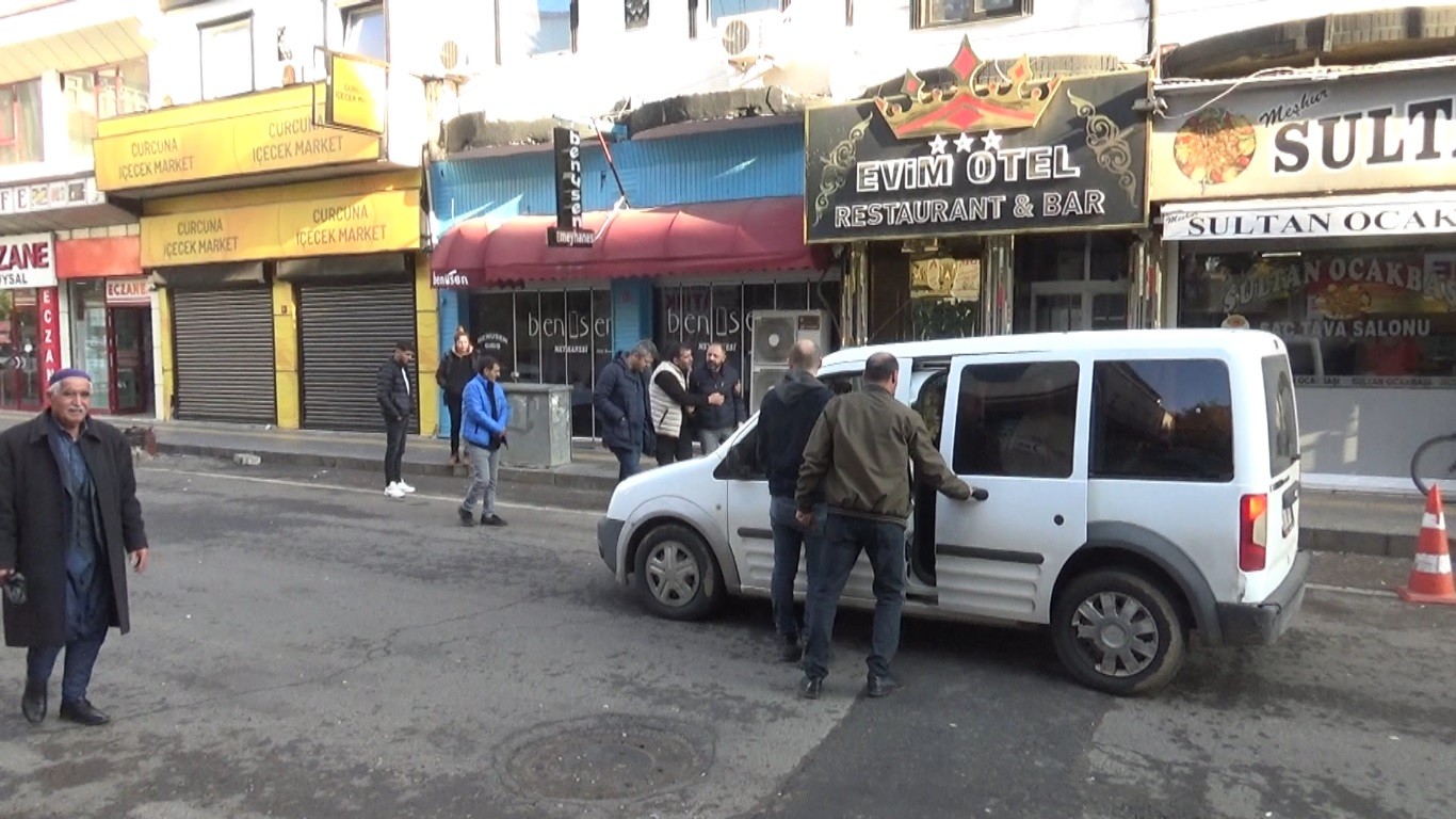 Eğlence mekanına silahlı saldırı: 1 yaralı
