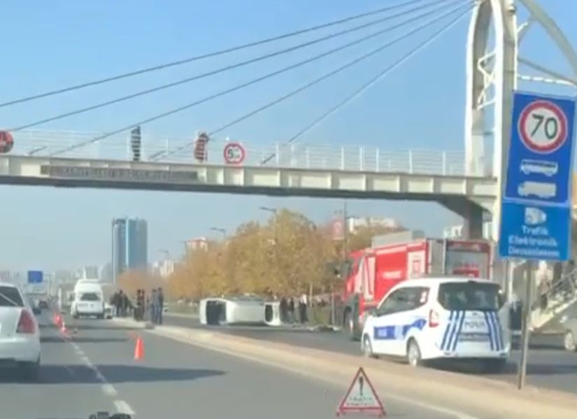 Şanlıurfa karayolunda feci kaza! 2 yaralı