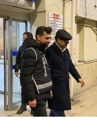 Eski başkan adliyeye sevk edildi
