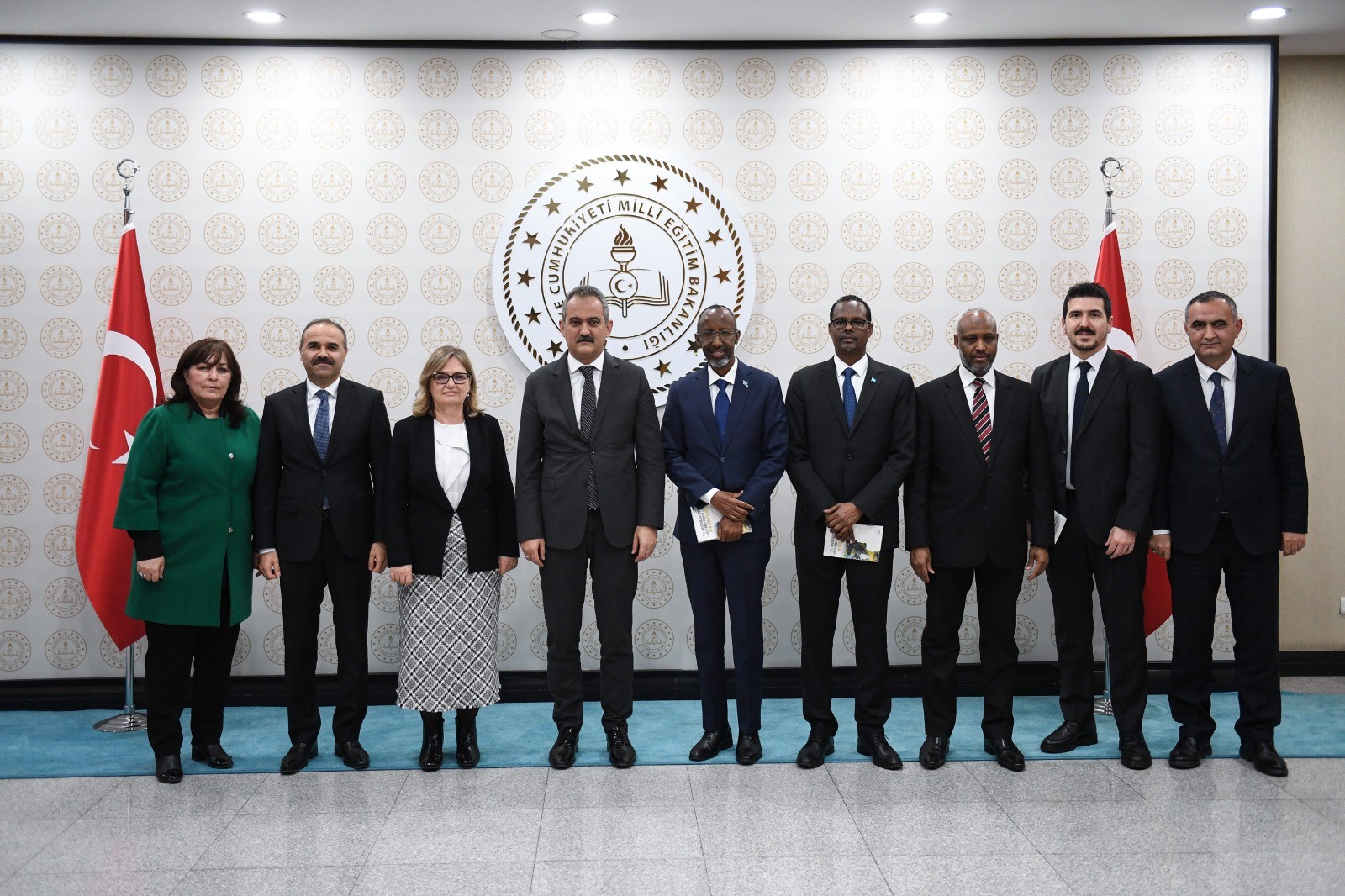 Bakanlar eğitim için bir araya geldi