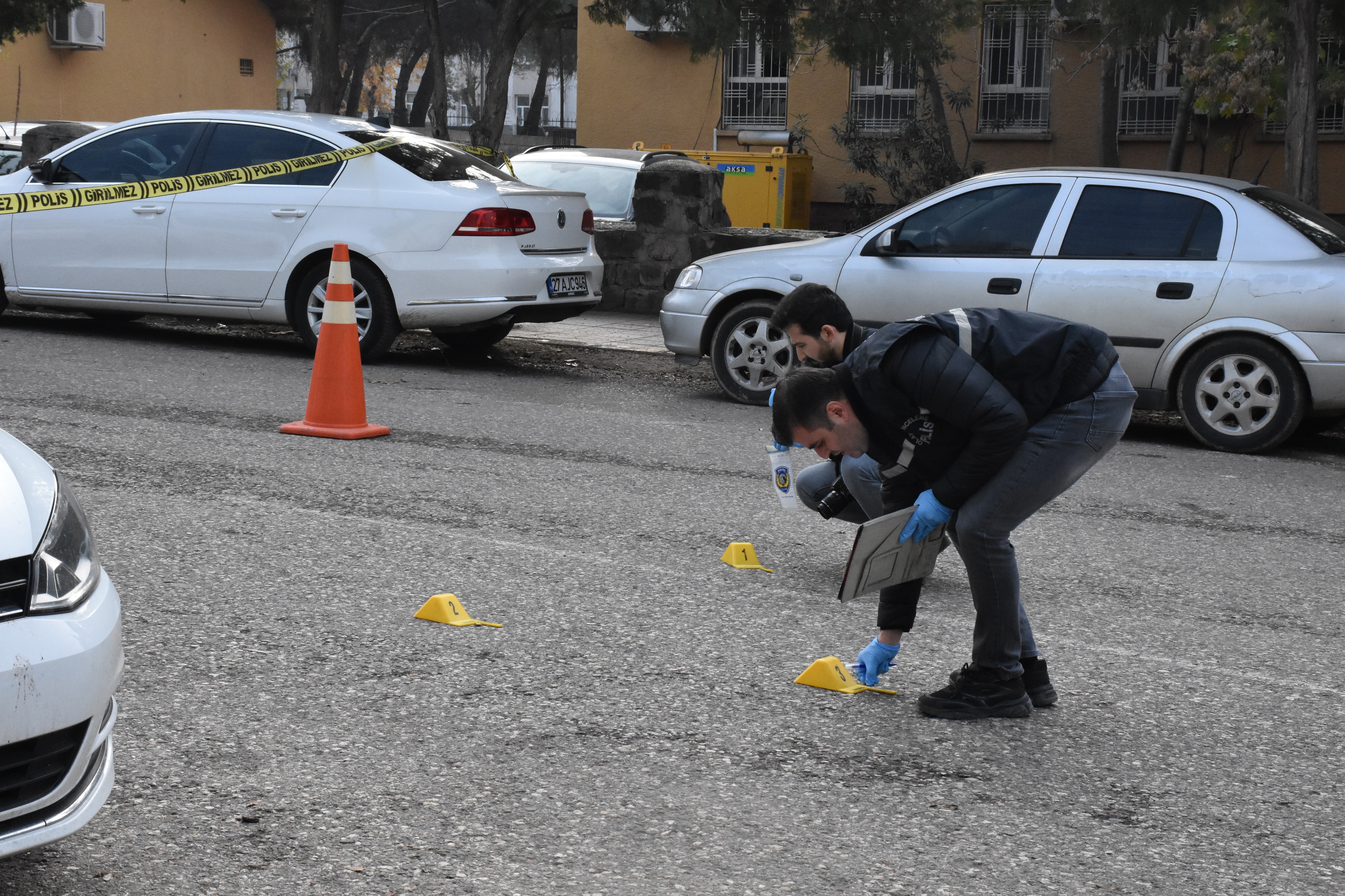 Siverek'te sokak ortasında silahlı saldırı; 1 ölü