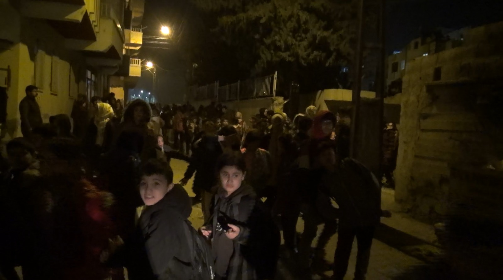 Özaslan "İlçede okul yapılacak arsa yok"