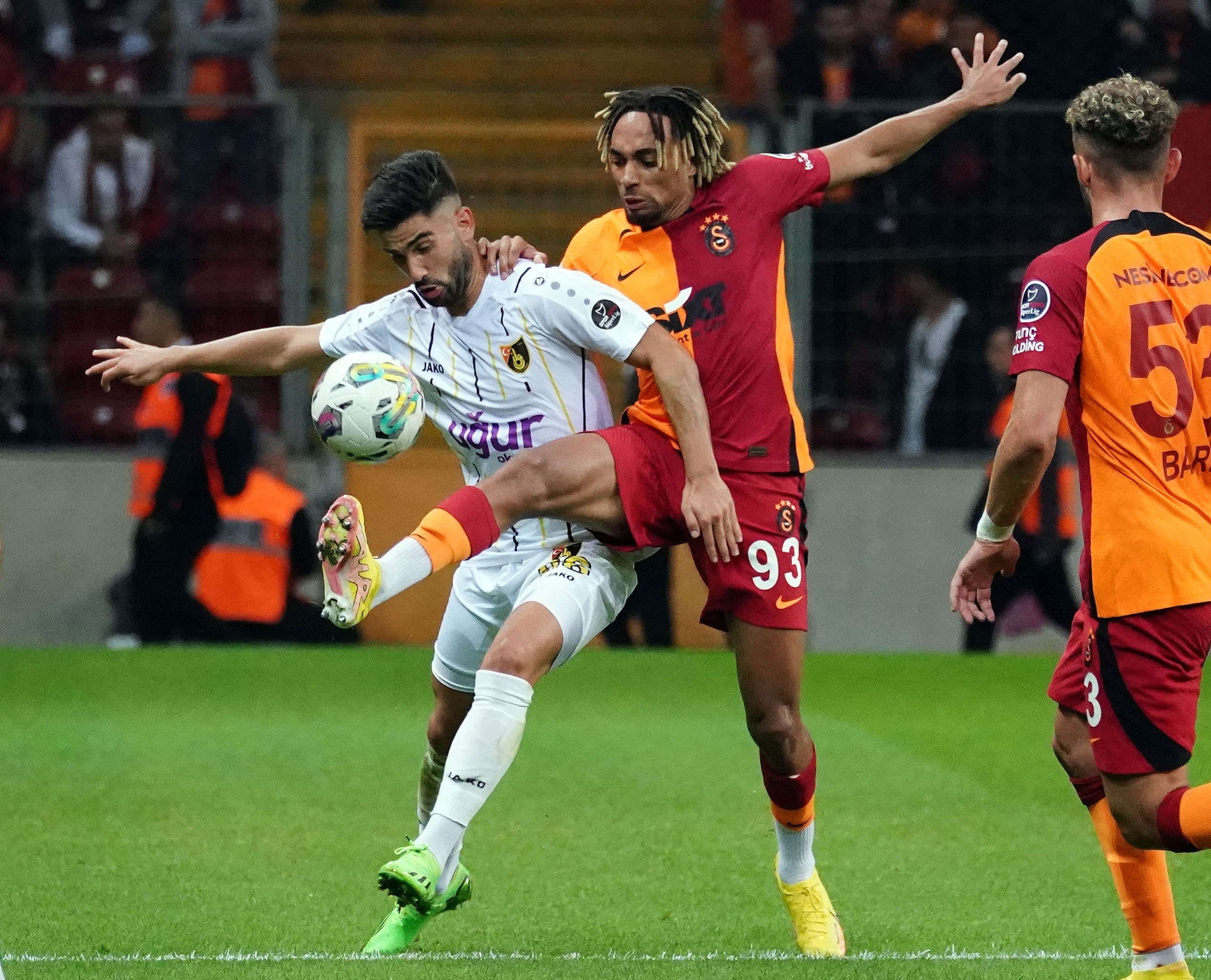 Galatasaray ile İstanbulspor, 45. randevuda