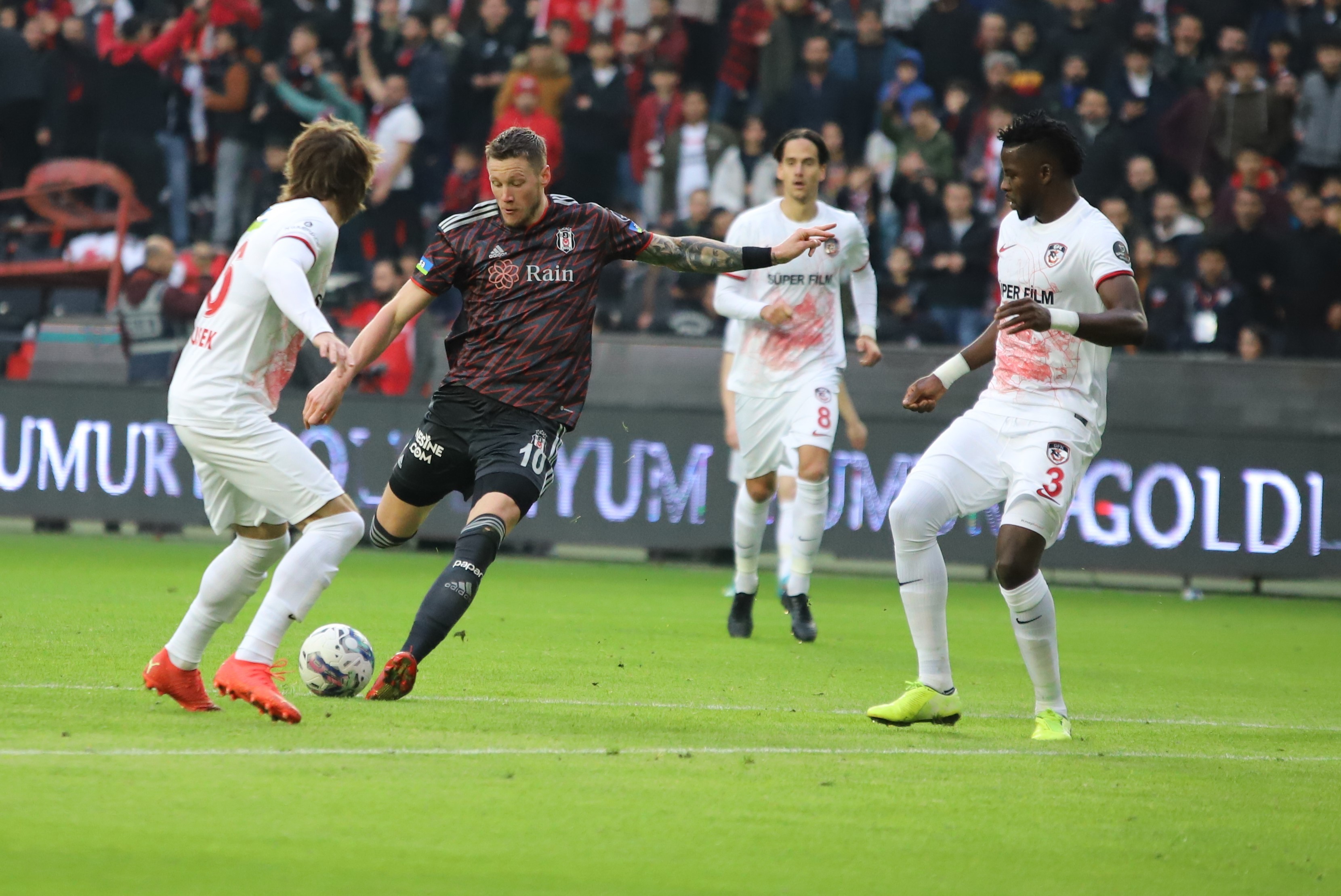 Süper Lig’de liderlik el değiştirdi!