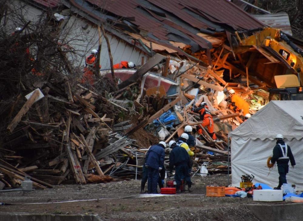 Japonya'da heyelan: 10 ev toprak altında kaldı, 2 kişi kayıp
