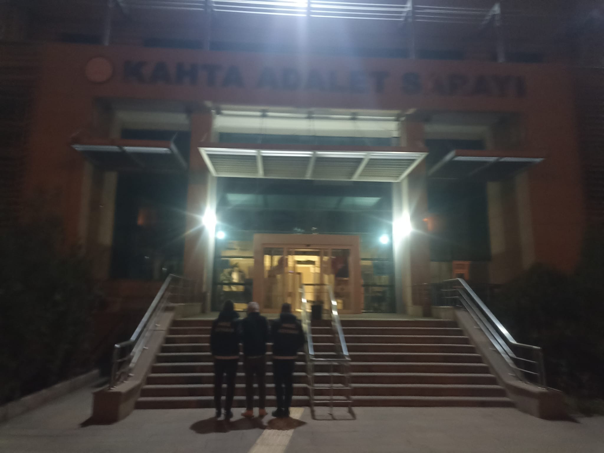 Uyuşturucu operasyonunda 4 kişi yakalandı