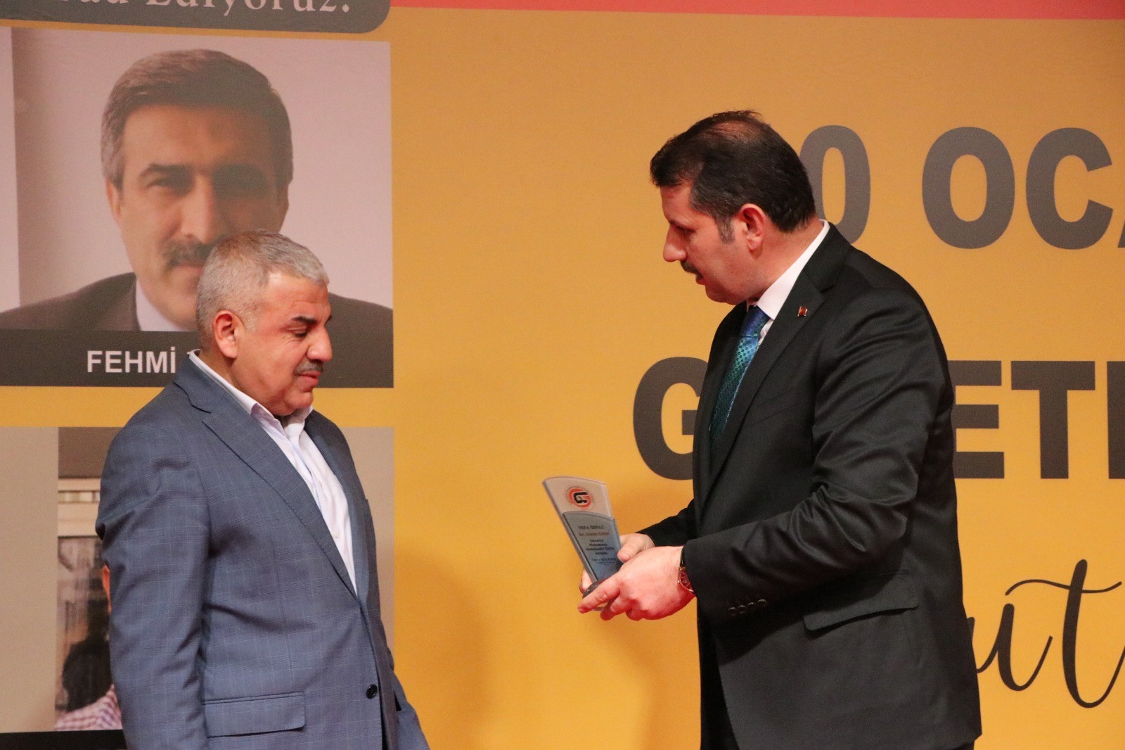İHA muhabirinin babasına vefa ödülü verildi