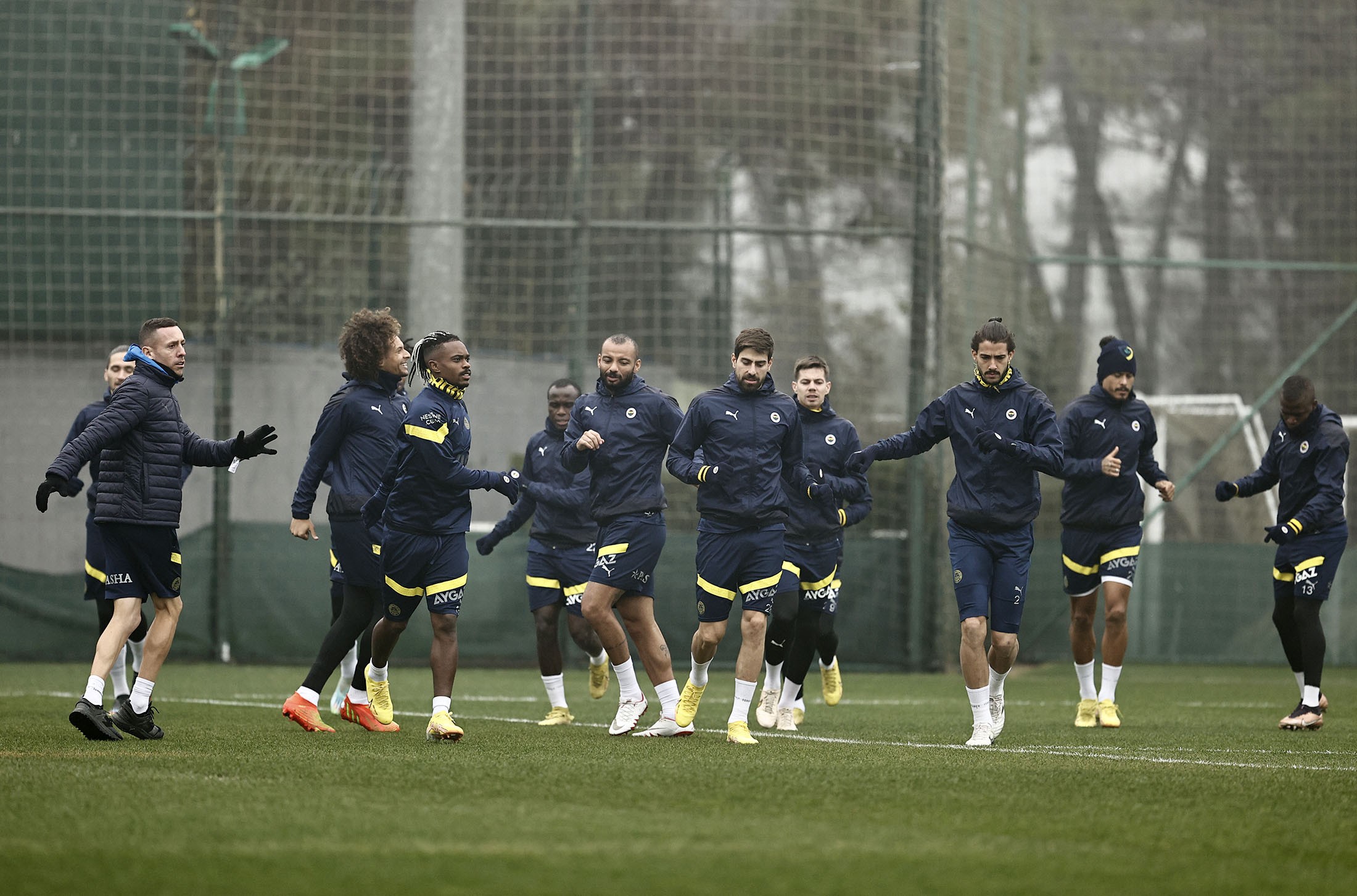 Fenerbahçe'de Gaziantep FK maçı hazırlıkları sürüyor