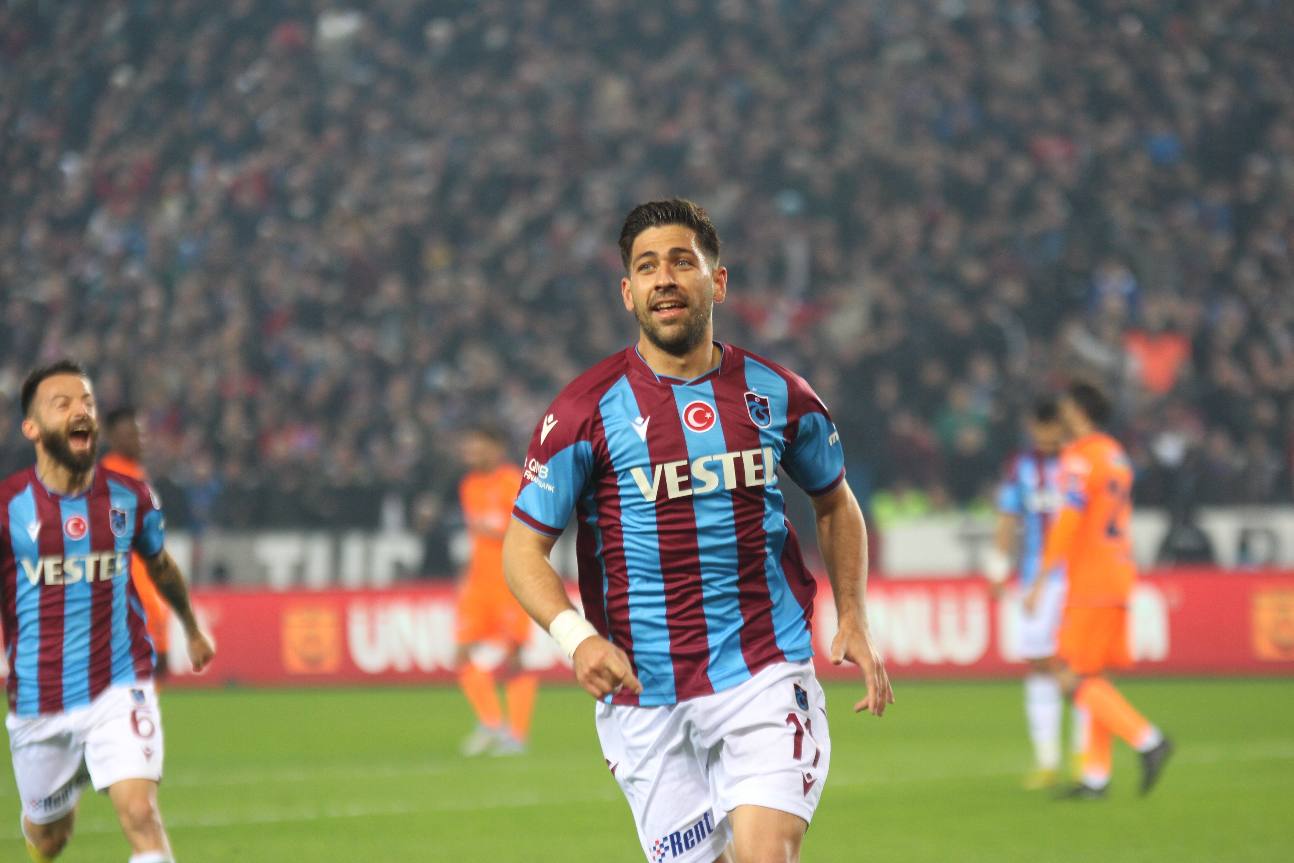 Galatasaray’dan üst üste 8. galibiyet