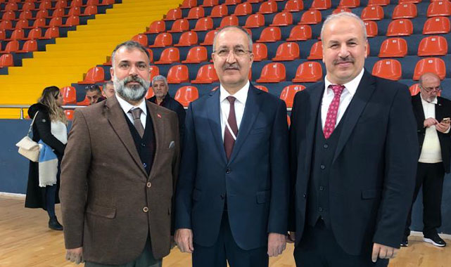 Anadolu Gazete Sahipleri Temsilcileri seçiminde Aras'ta oy kullandı