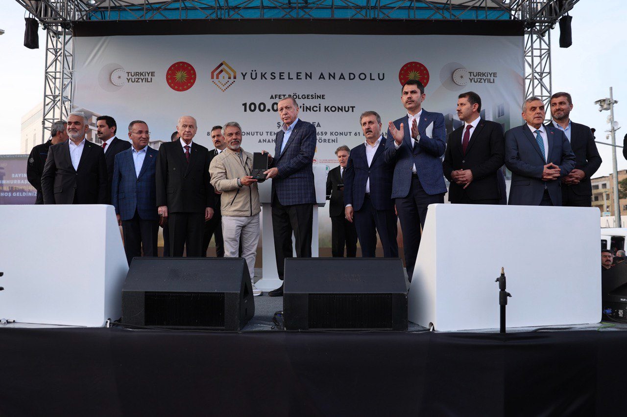Görev verilmeyen adaylar protokolde yer almadı