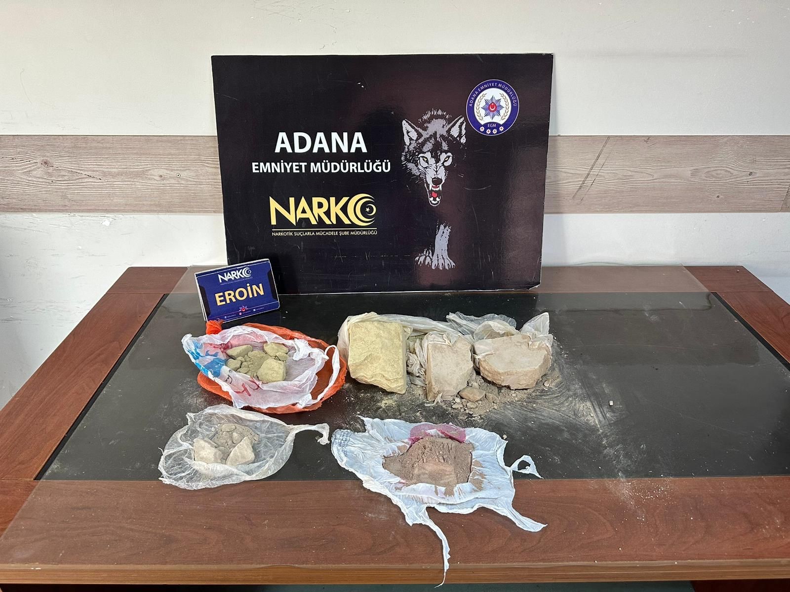 'Torbacı' operasyonu: 2'si kadın 6 tutuklama