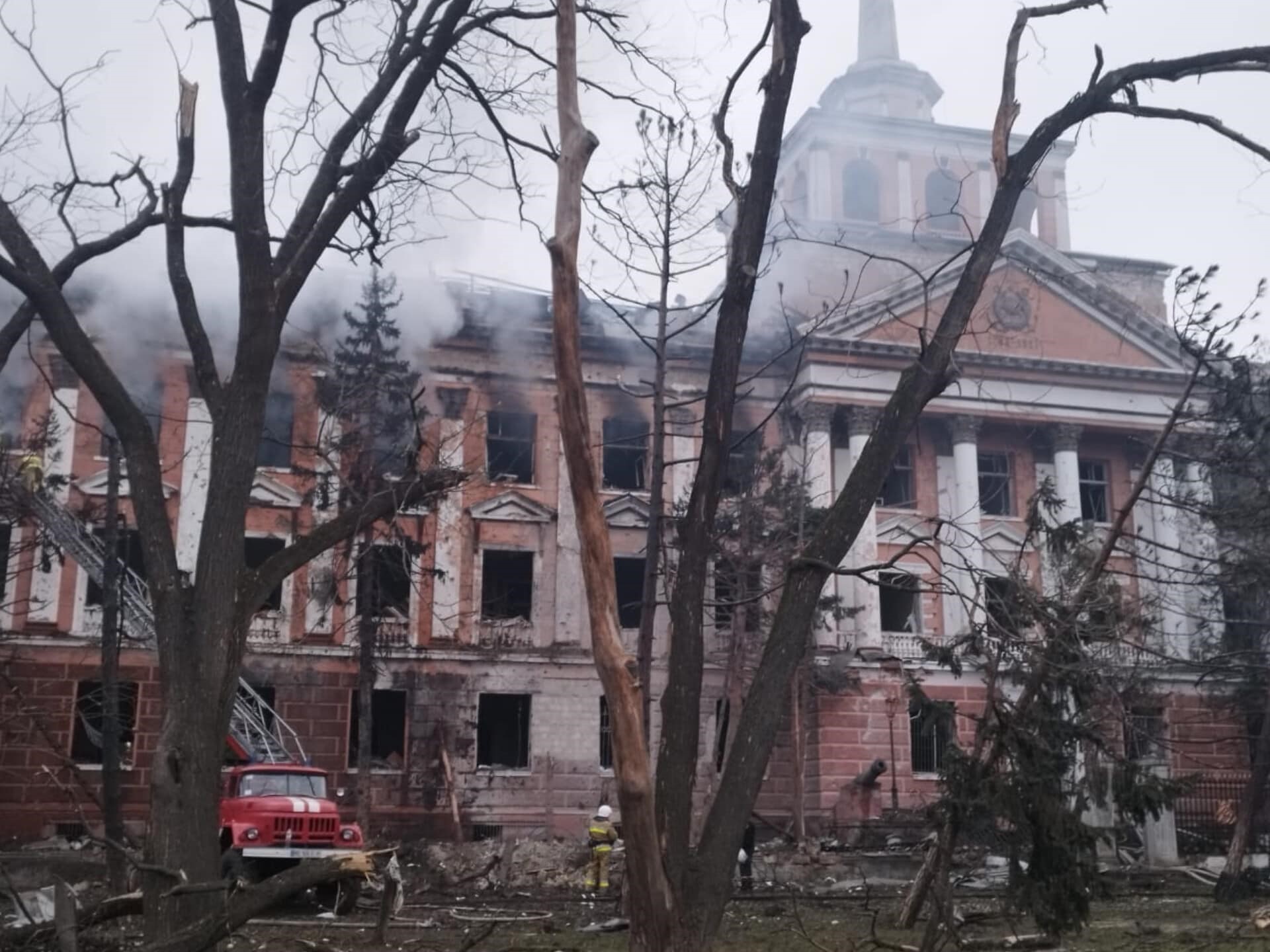 Rusya, Mikolayiv'i vurdu: 1 ölü, 23 yaralı