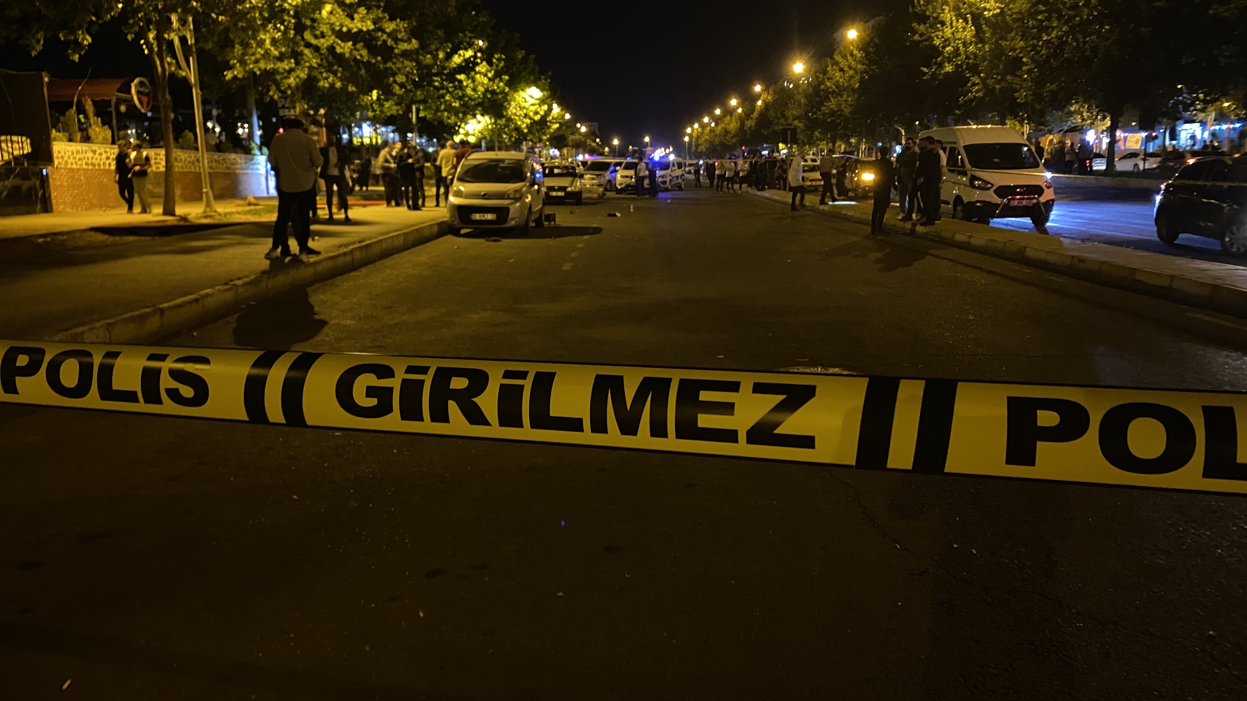 Alkolü grup paçacıda olay çıkardı