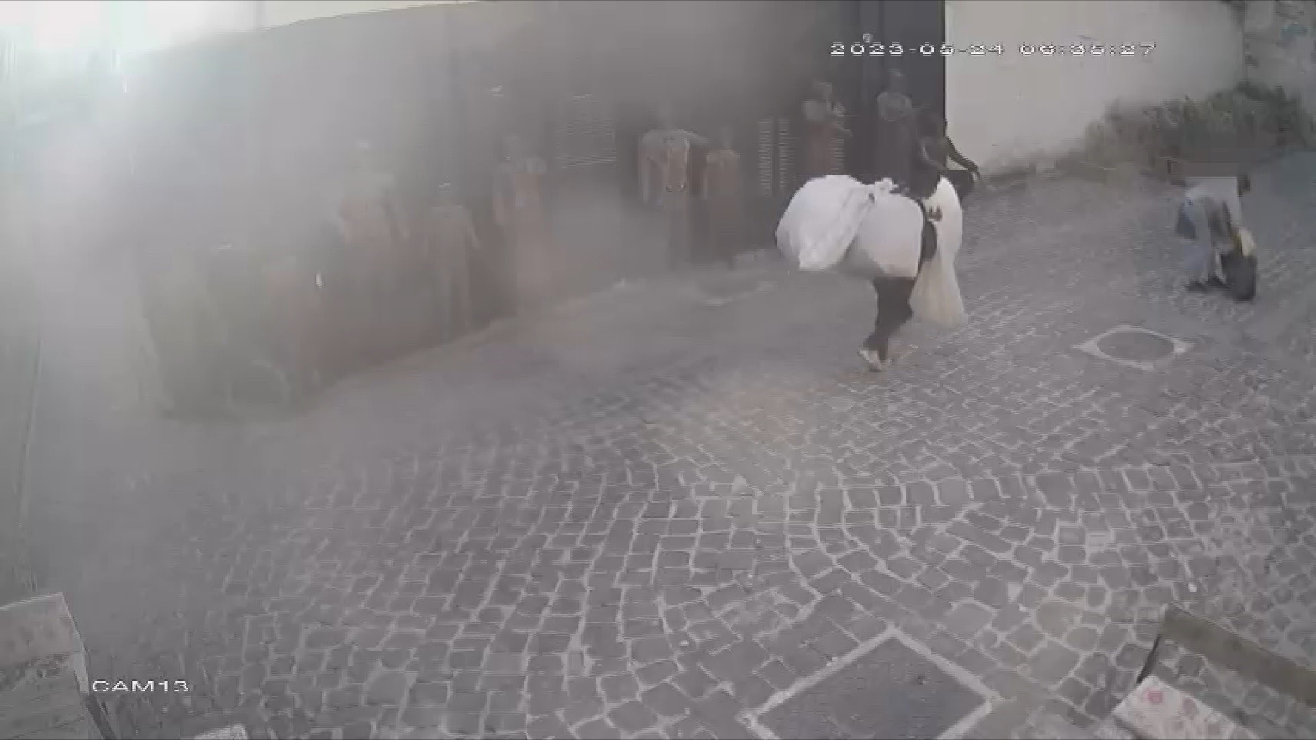 Hırsızın çalmadığı bir bu kalmıştı